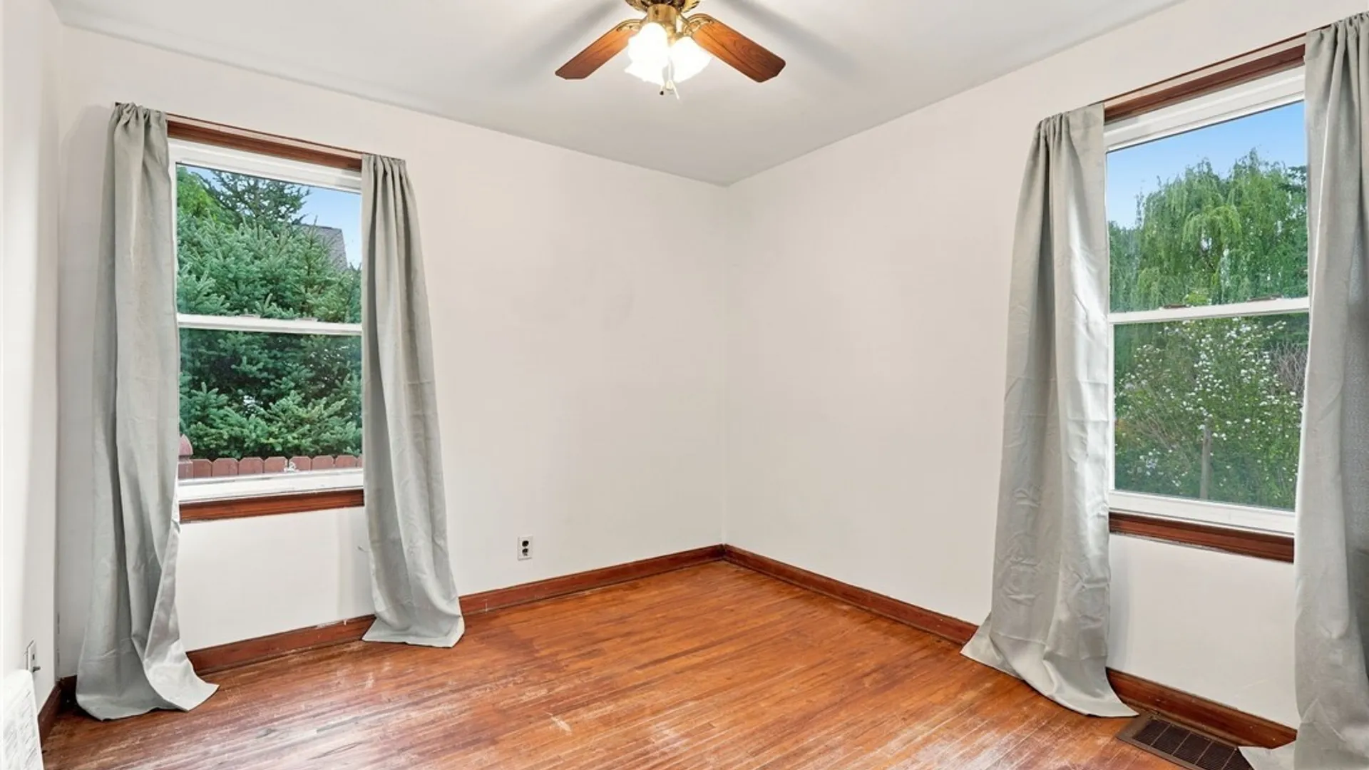 Property at 183 Bright Street, Cheektowaga, NY 14206 14