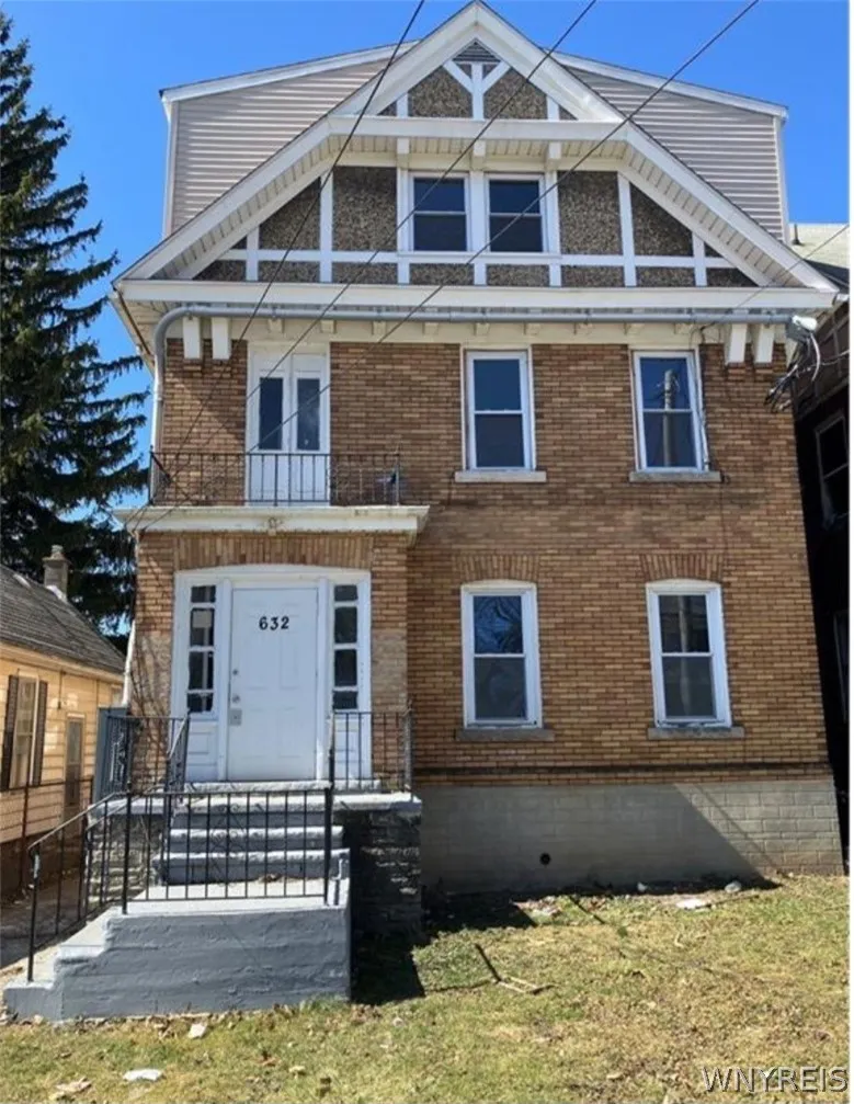 Property at 632 7th Street, Niagara Falls, NY 14301