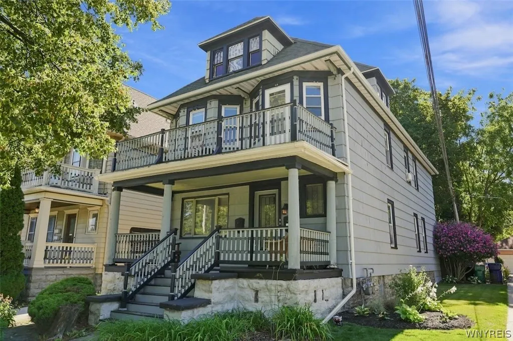 Property at 95 Parkside Avenue, Buffalo, NY 14214