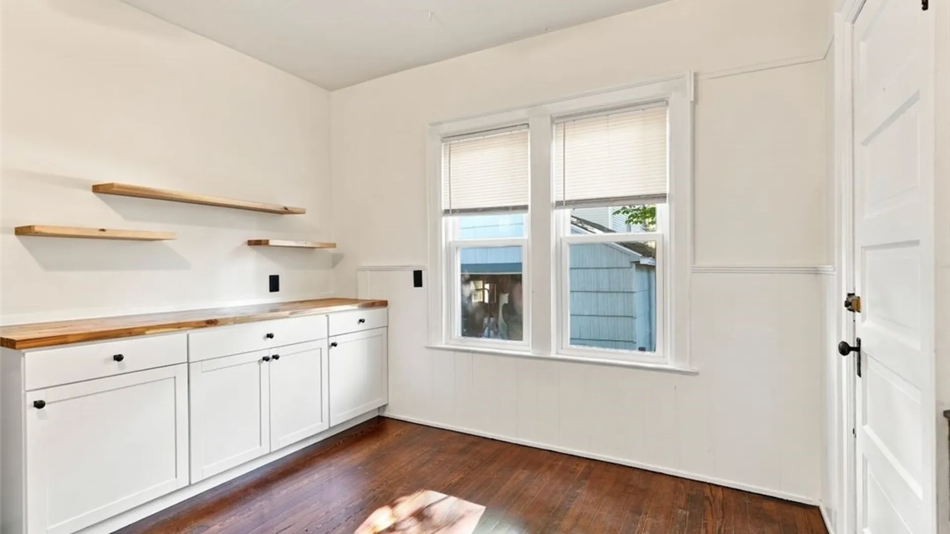 Property at 95 Parkside Avenue, Buffalo, NY 14214 16