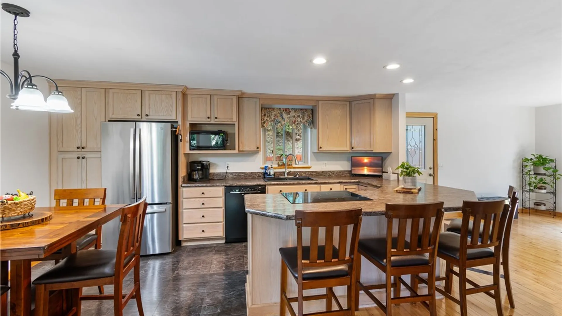 Property at 5189 E Lake Road, Richmond, NY 14471 4