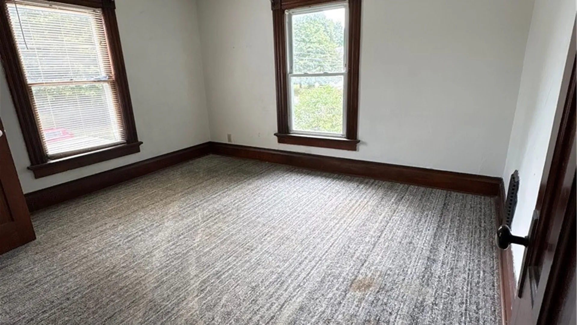 Property at 805 W Dominick Street, Rome, NY 13440 12