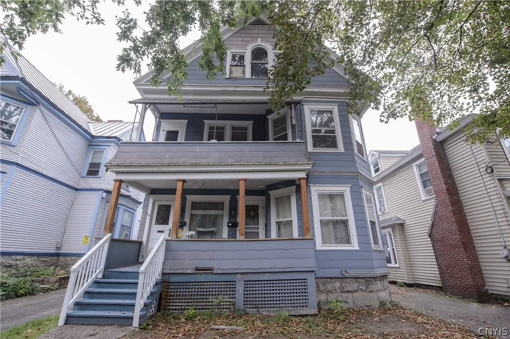 Property at 115 Trinity Place, Syracuse, NY 13210