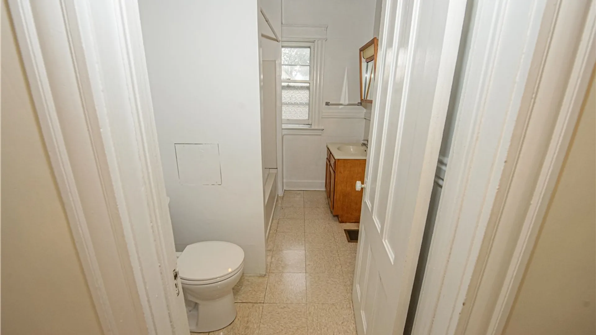 Property at 115 Trinity Place, Syracuse, NY 13210 13