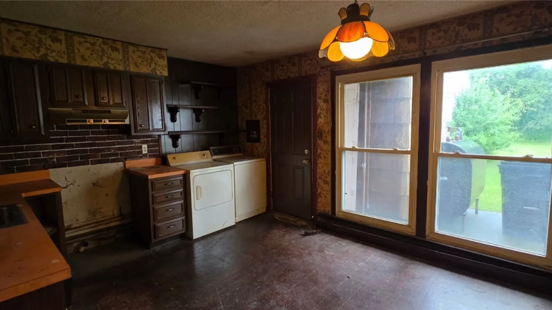 Property at 16 Riverdale Drive, Grand Island, NY 14072 10