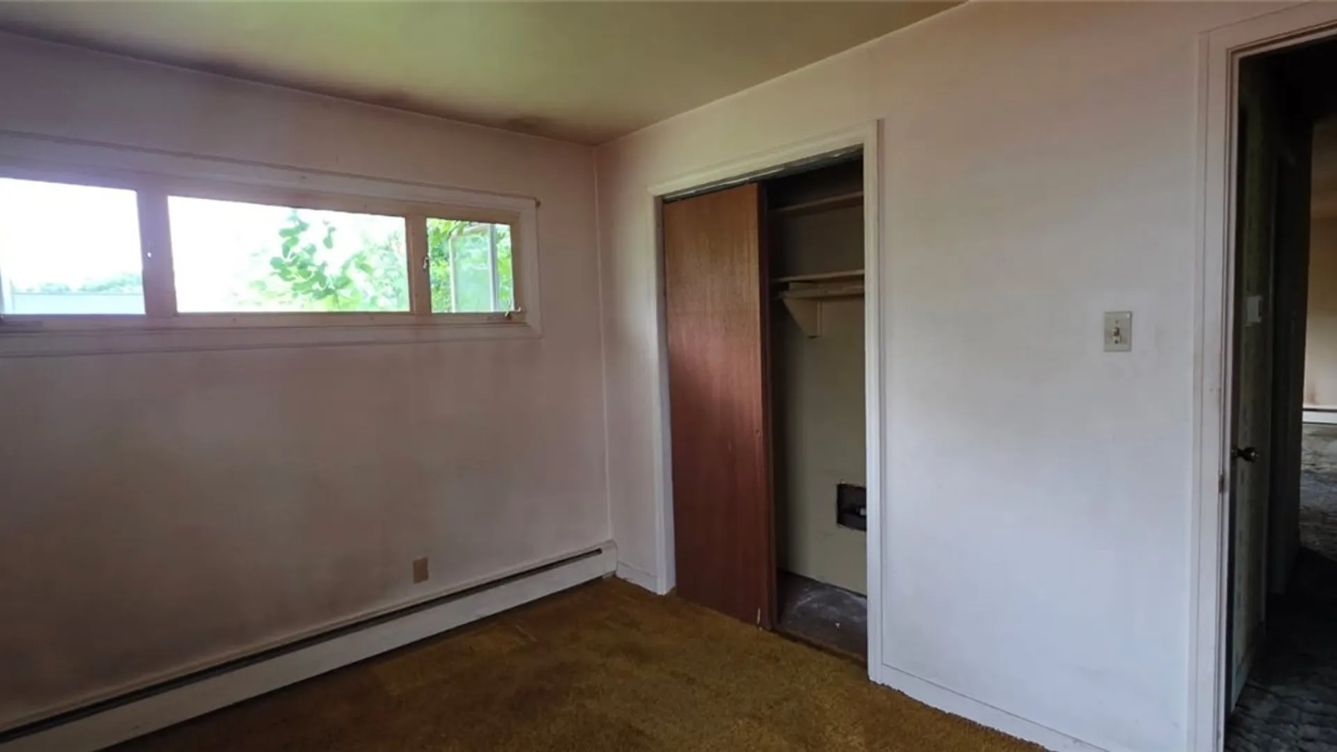 Property at 16 Riverdale Drive, Grand Island, NY 14072 15