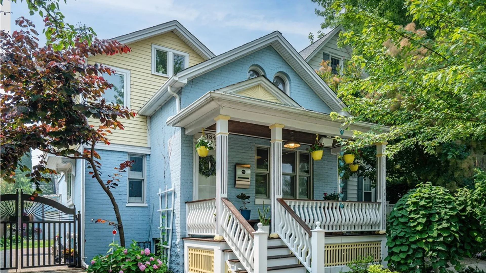 Property at 384 Summer Street, Buffalo, NY 14213 3