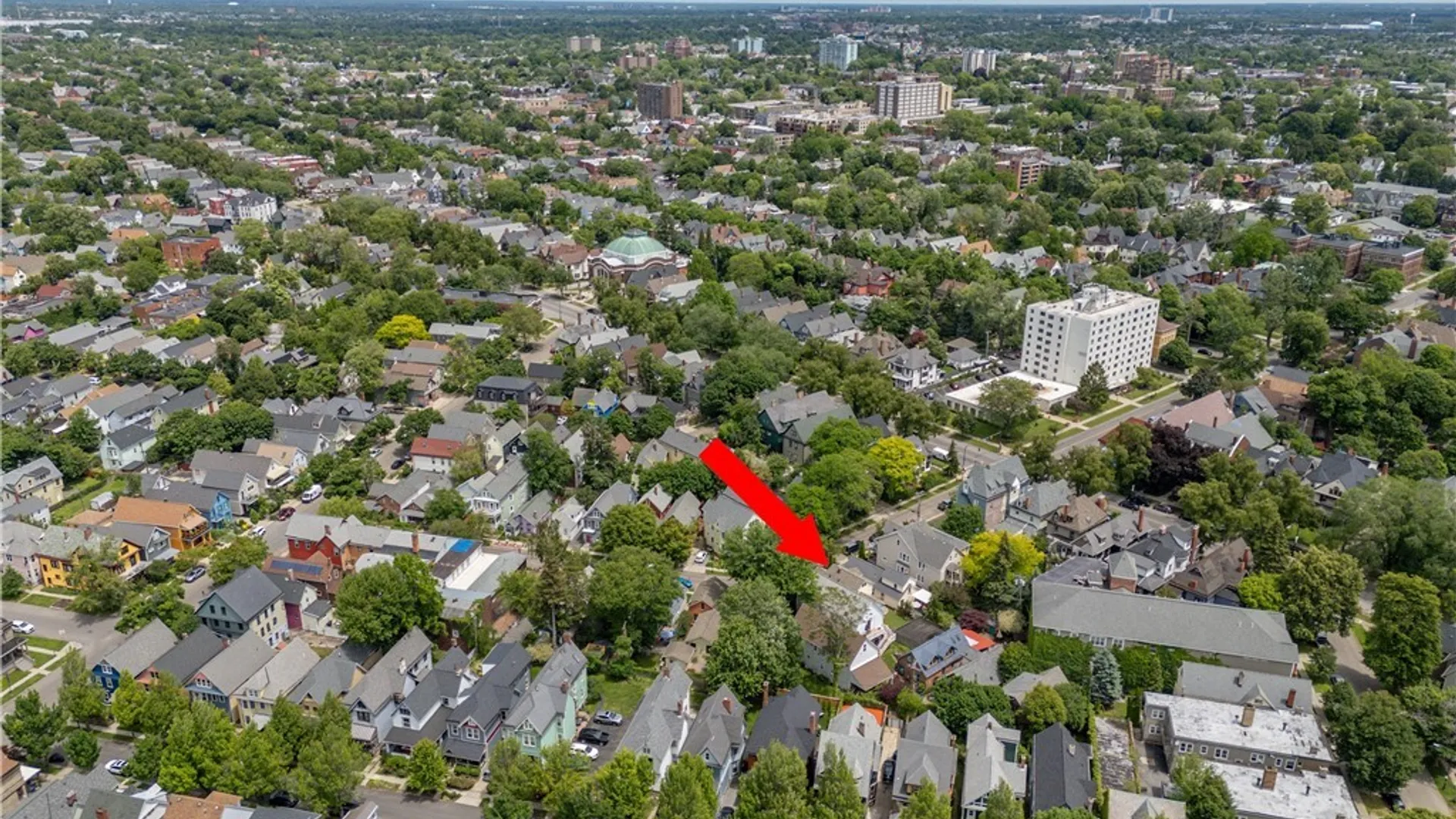Property at 384 Summer Street, Buffalo, NY 14213 44