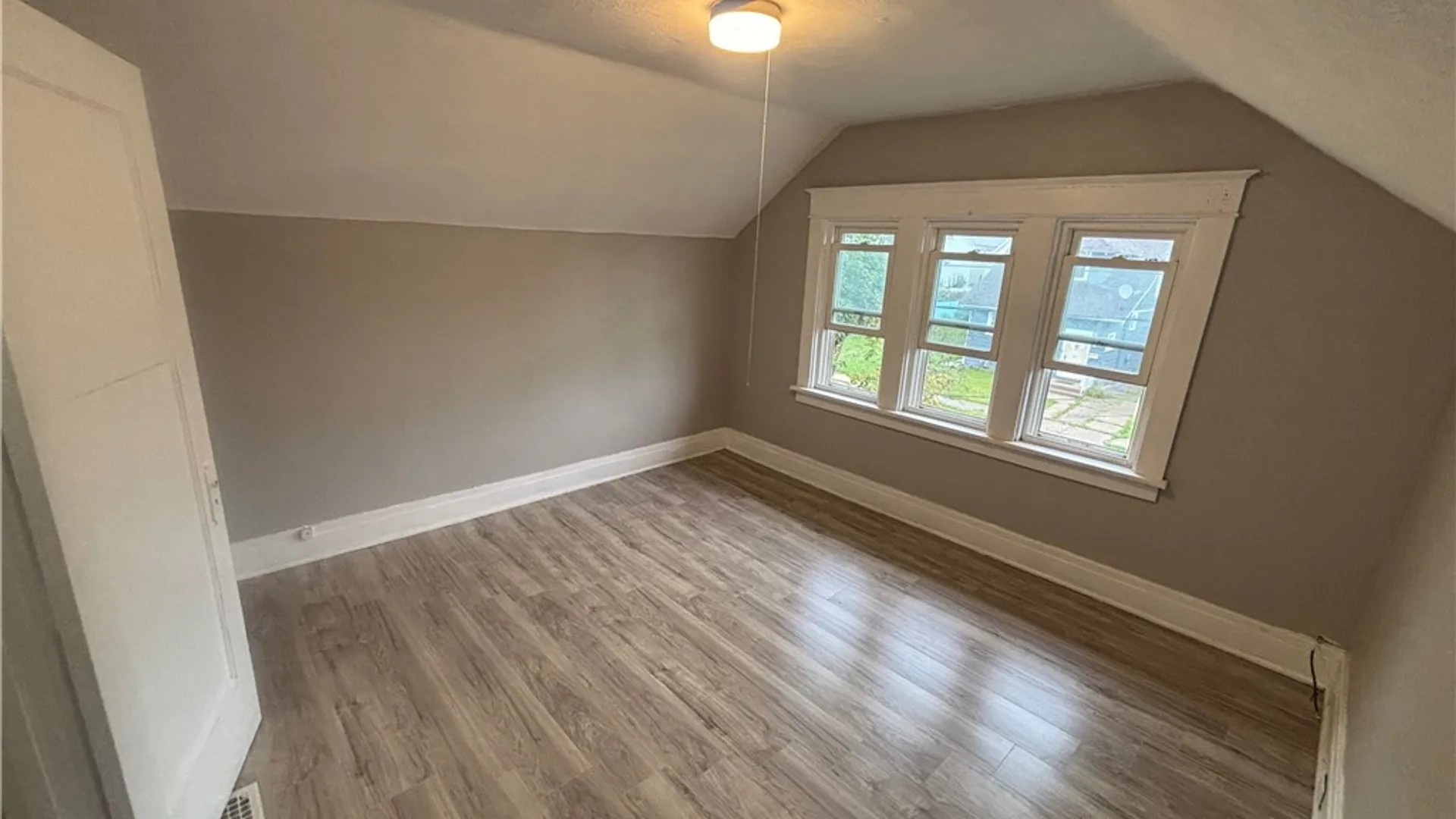 Property at 28 Fisher Street, Buffalo, NY 14211 19