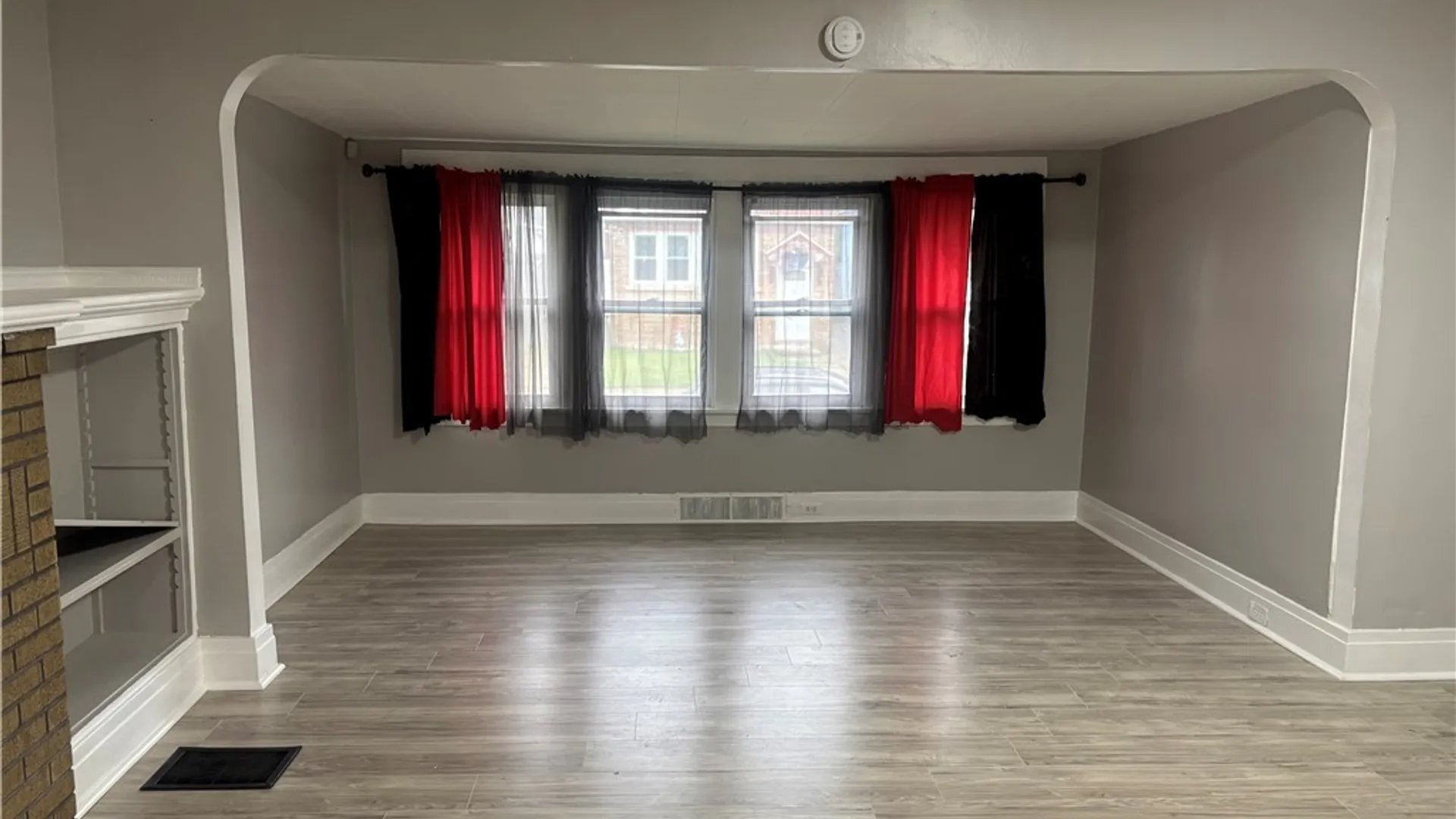 Property at 28 Fisher Street, Buffalo, NY 14211 8