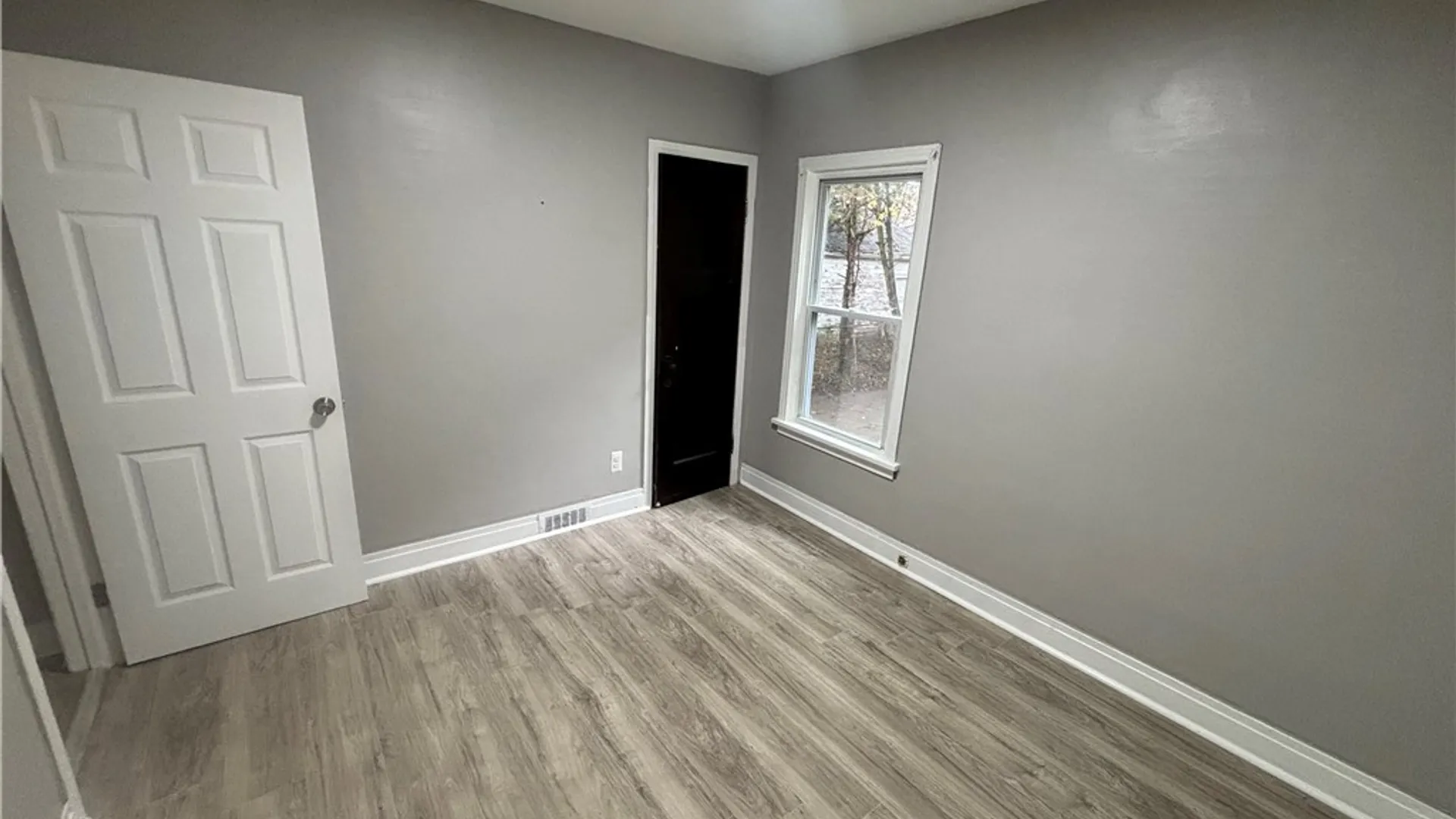 Property at 28 Fisher Street, Buffalo, NY 14211 21