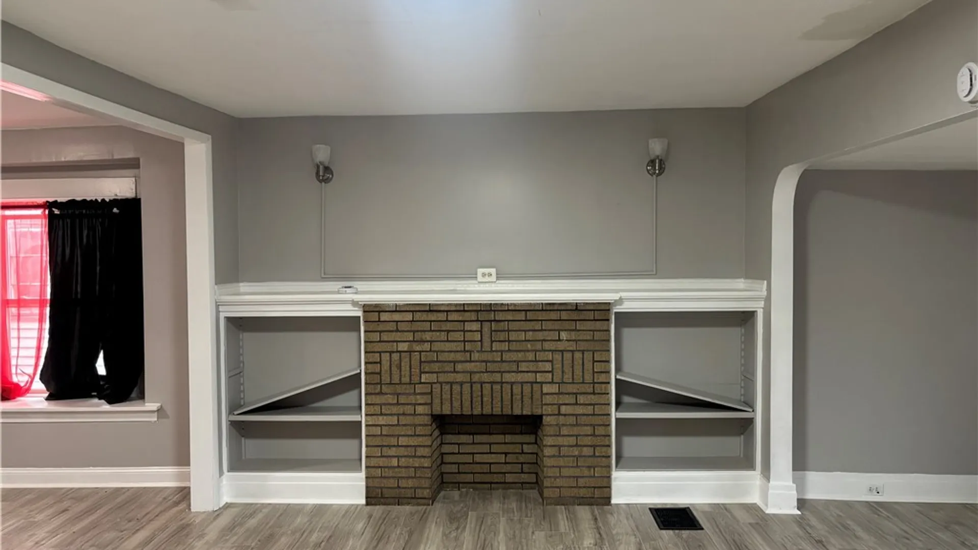 Property at 28 Fisher Street, Buffalo, NY 14211 6