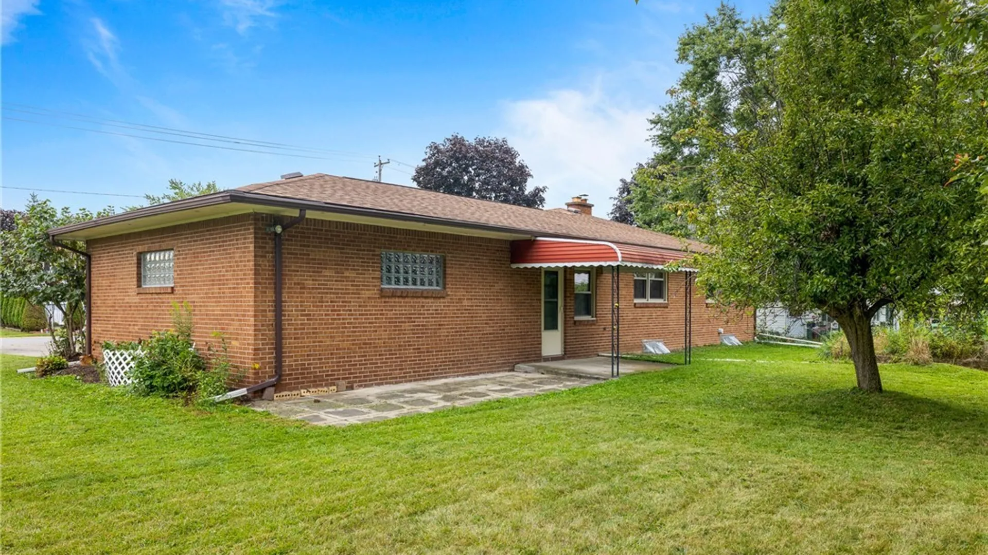 Property at 250 Rehm Road, Cheektowaga, NY 14043 6