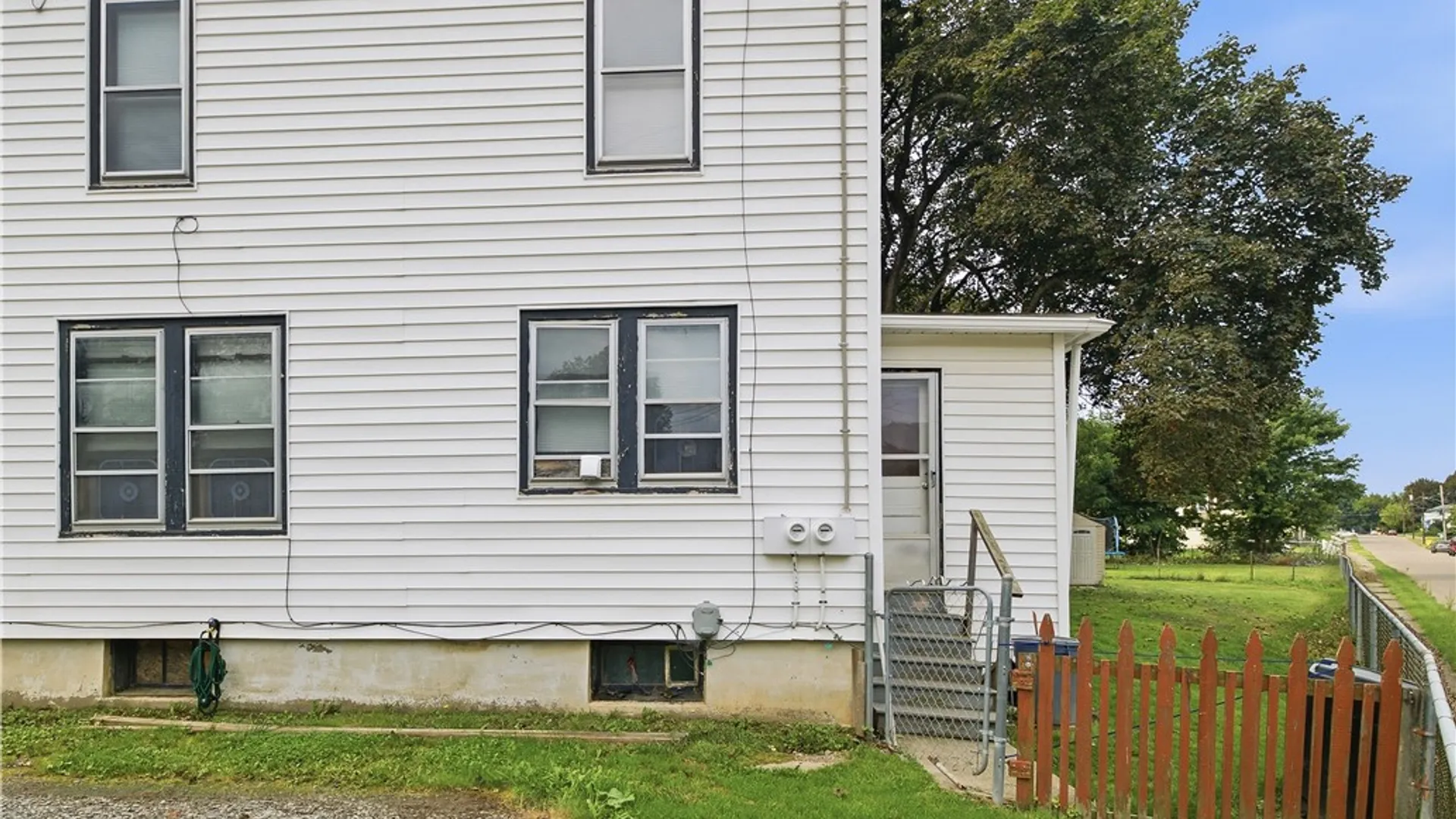Property at 302 Broadway Street, Elmira City, NY 14904 27