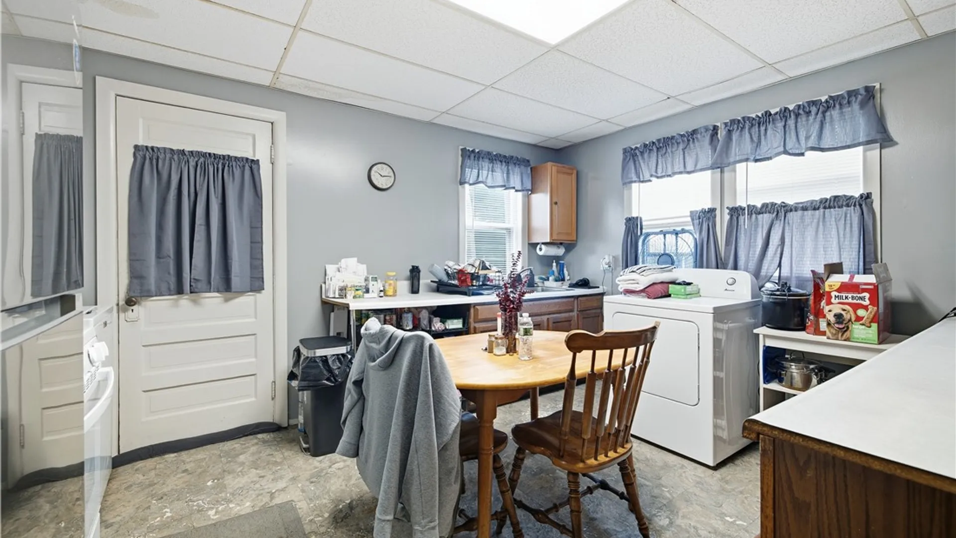 Property at 302 Broadway Street, Elmira City, NY 14904 12