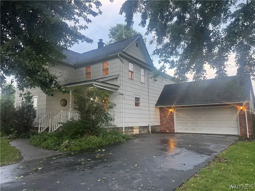 Property at 7995 Westphalinger Road, Clarence, NY 14051