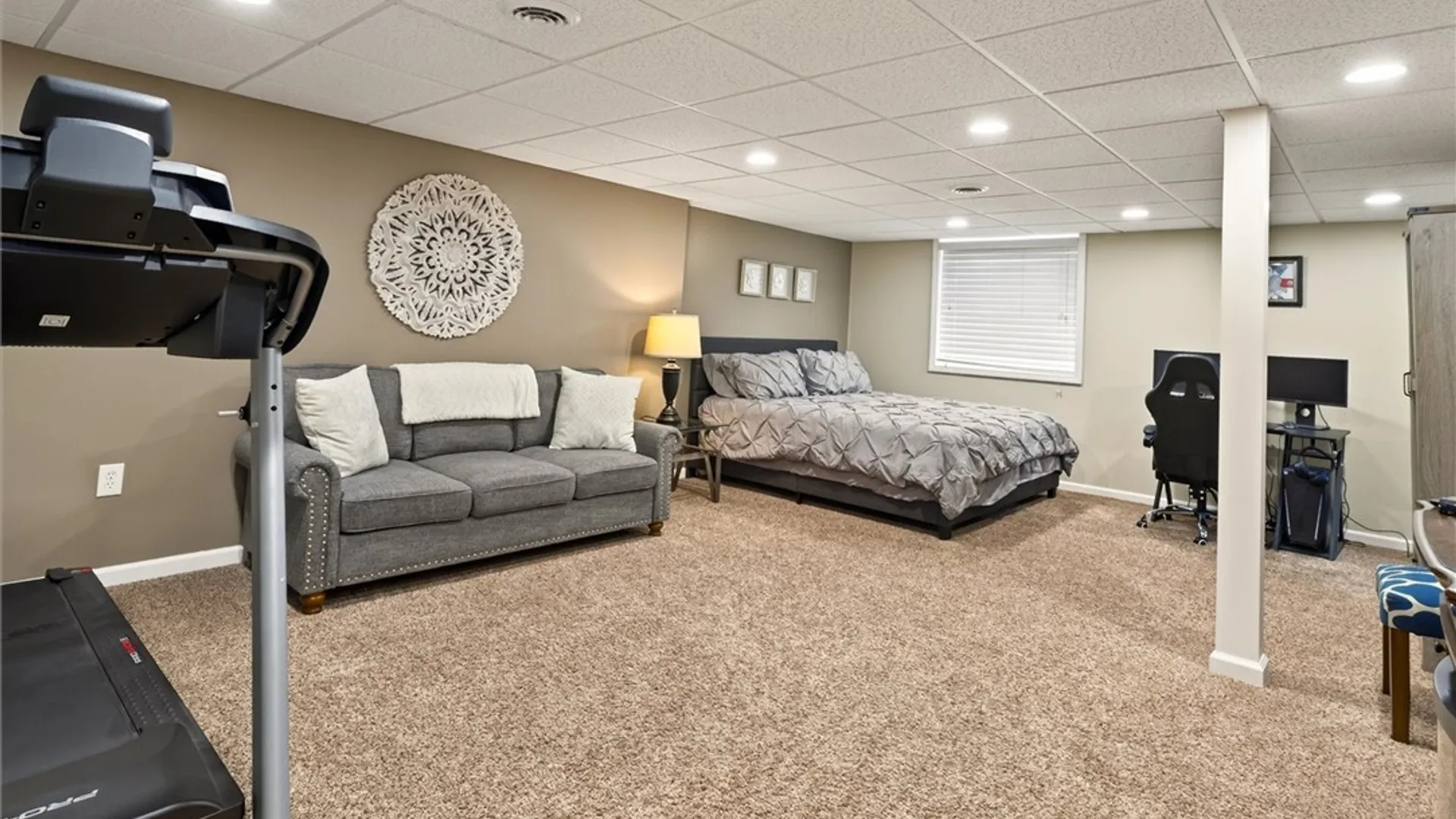 Property at 15 Aston Villa, Chili, NY 14514 49
