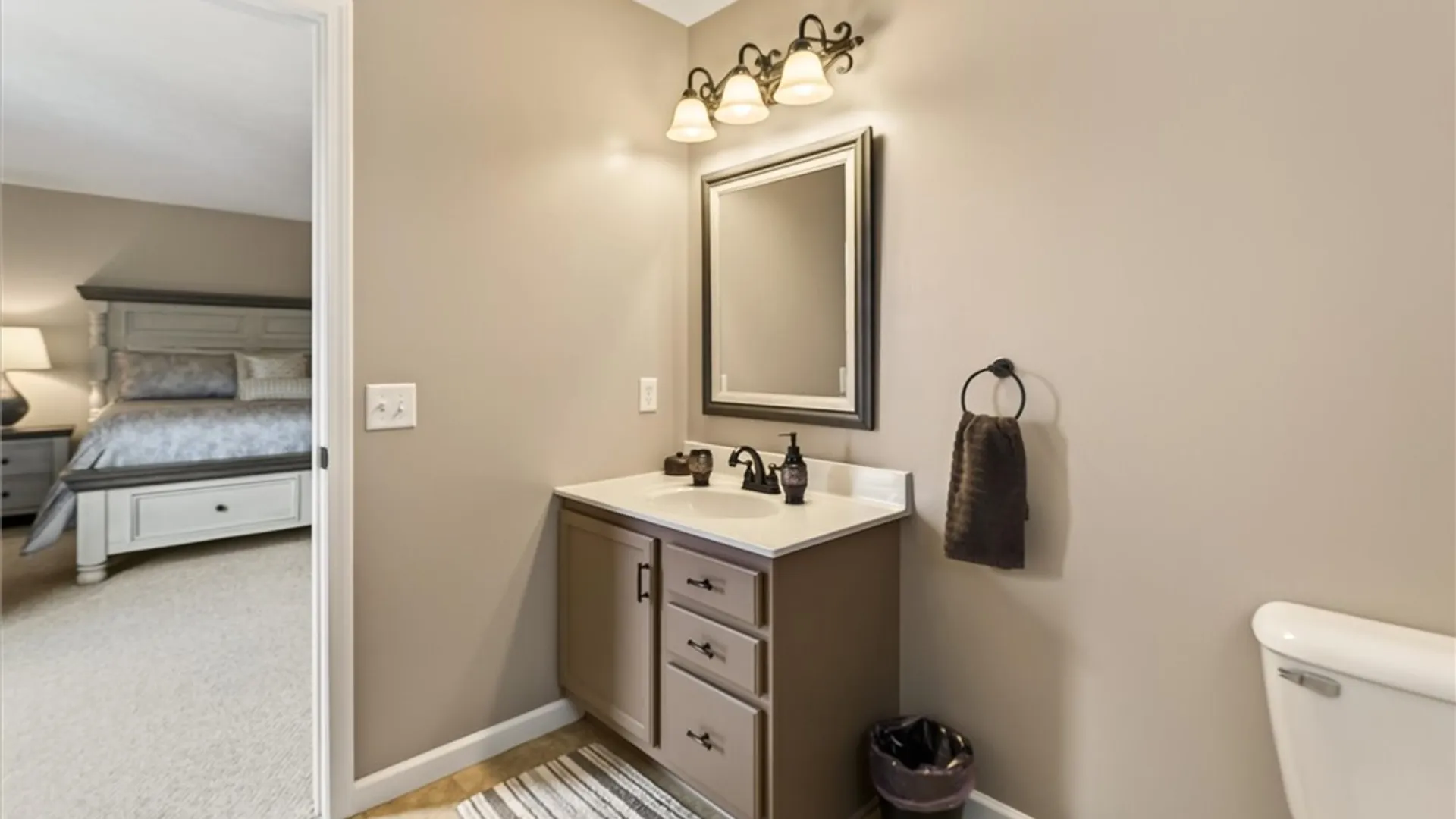 Property at 15 Aston Villa, Chili, NY 14514 42