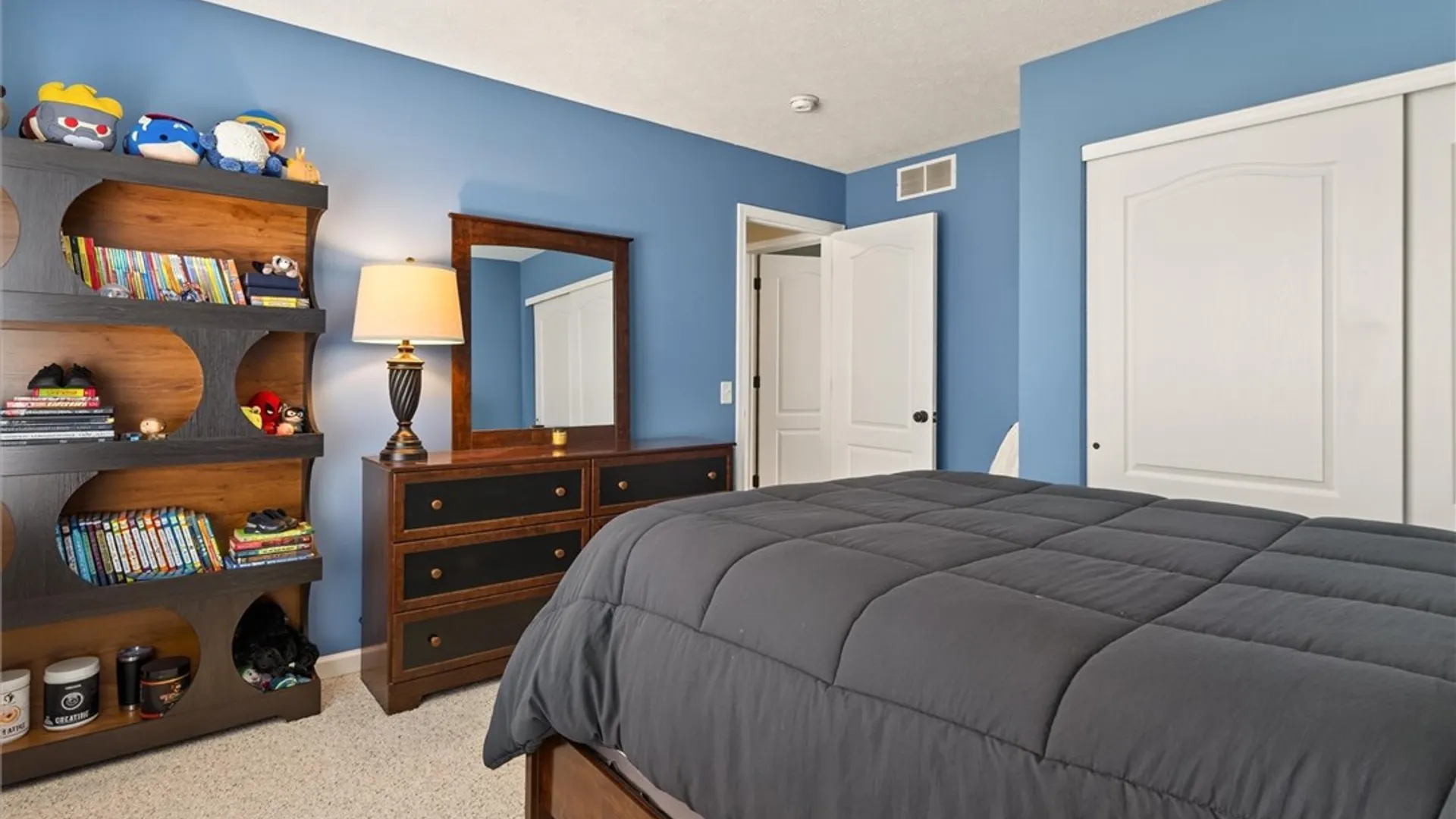 Property at 15 Aston Villa, Chili, NY 14514 47