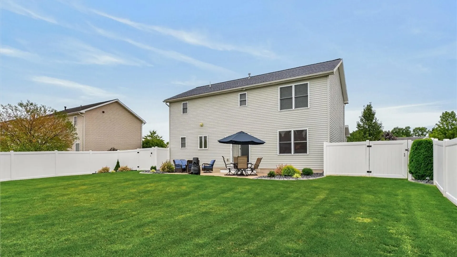 Property at 15 Aston Villa, Chili, NY 14514 7