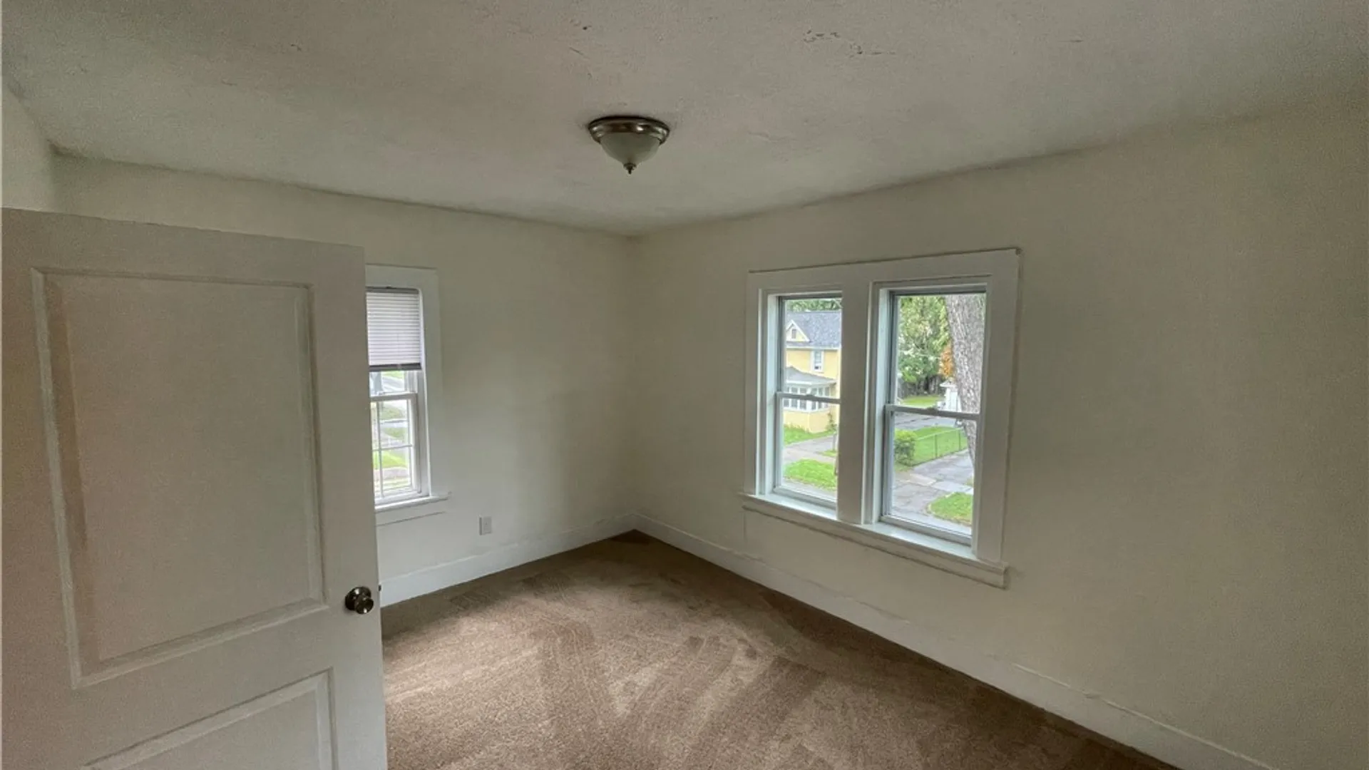 Property at 279 Ravine Avenue, Rochester, NY 14613 15