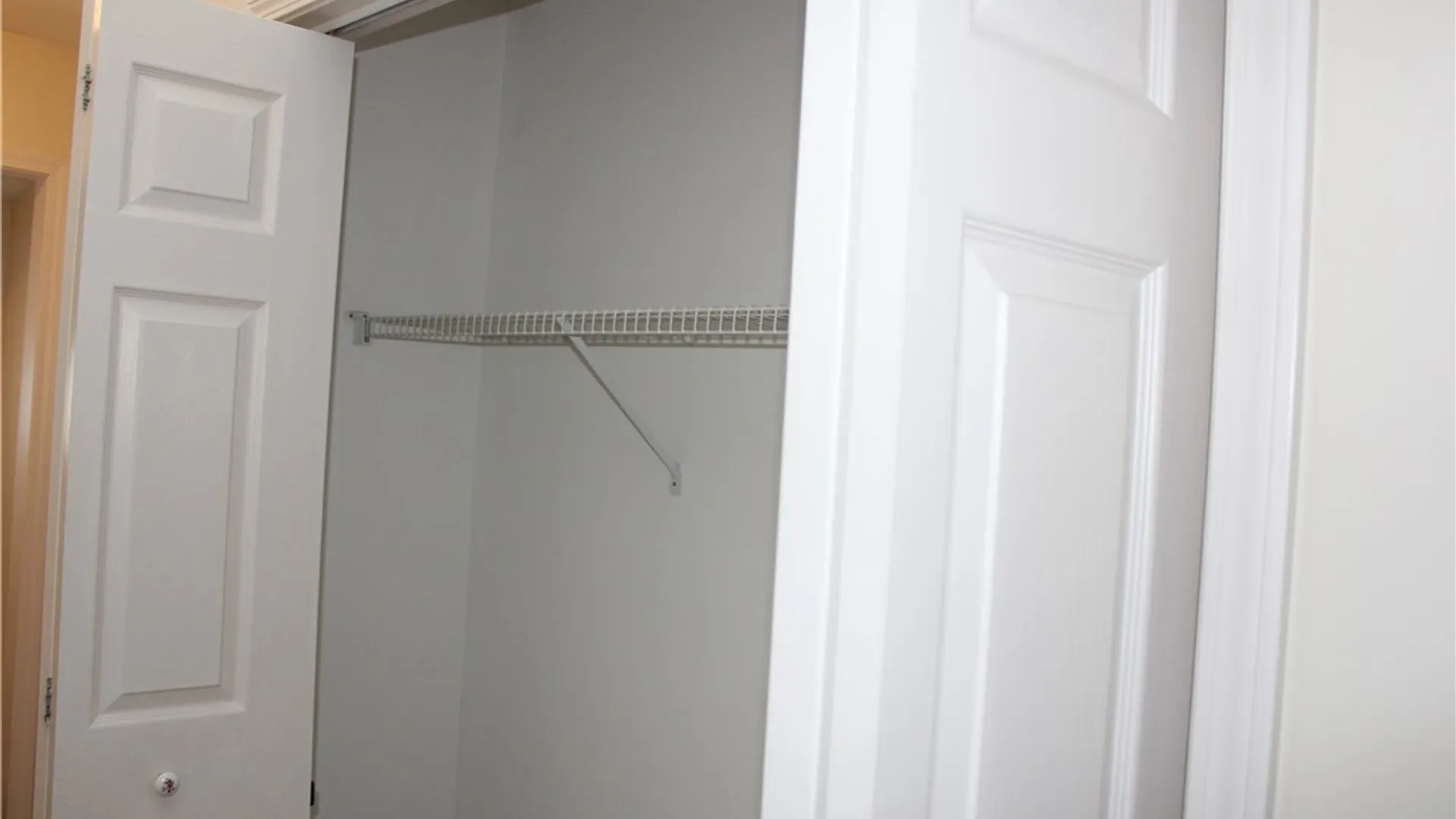 Property at 210 Springmoor Drive, Salina, NY 13088 24