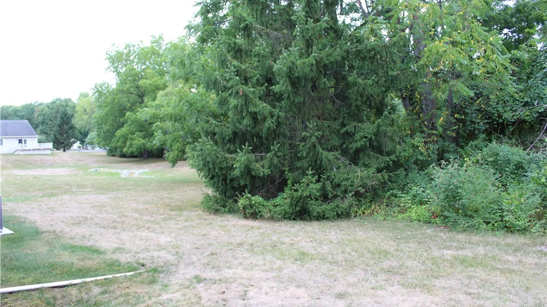 Property at 210 Springmoor Drive, Salina, NY 13088 31