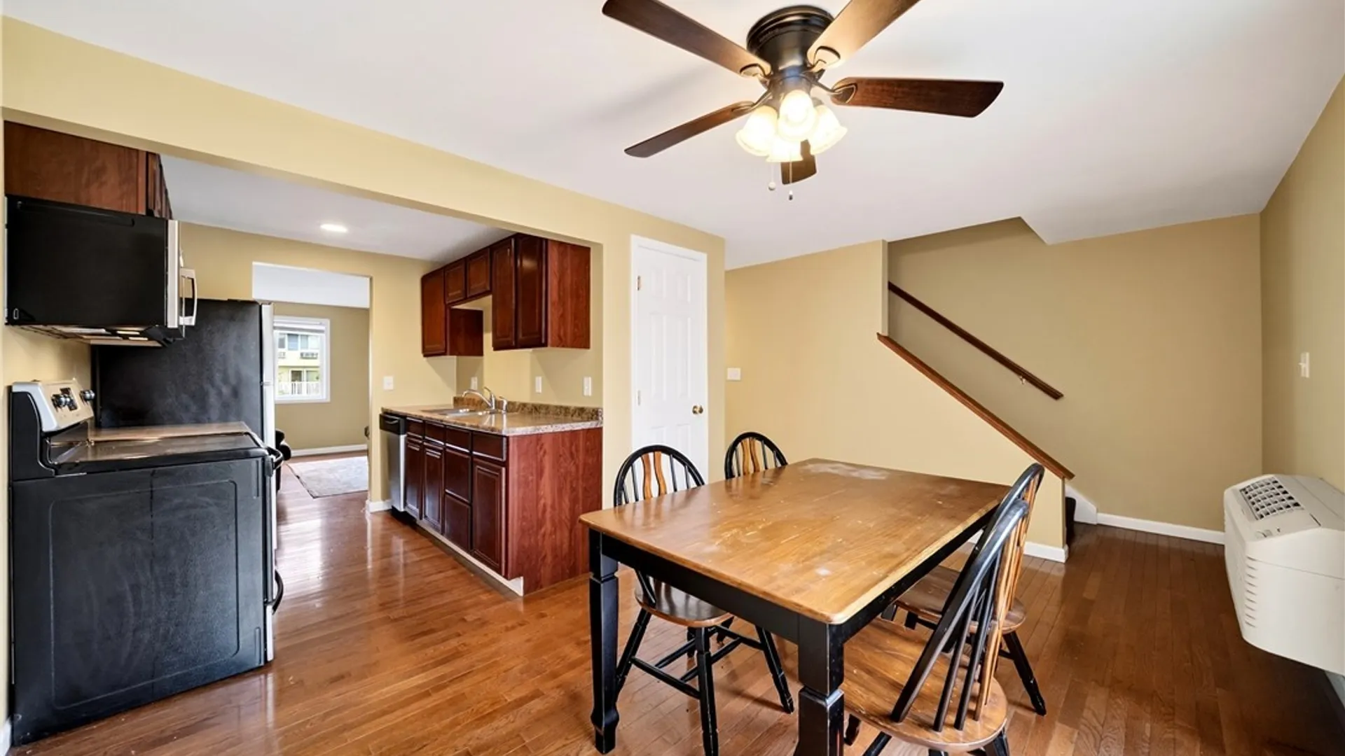 Property at 205-274 Robert Dr, Syracuse, NY 13210 26