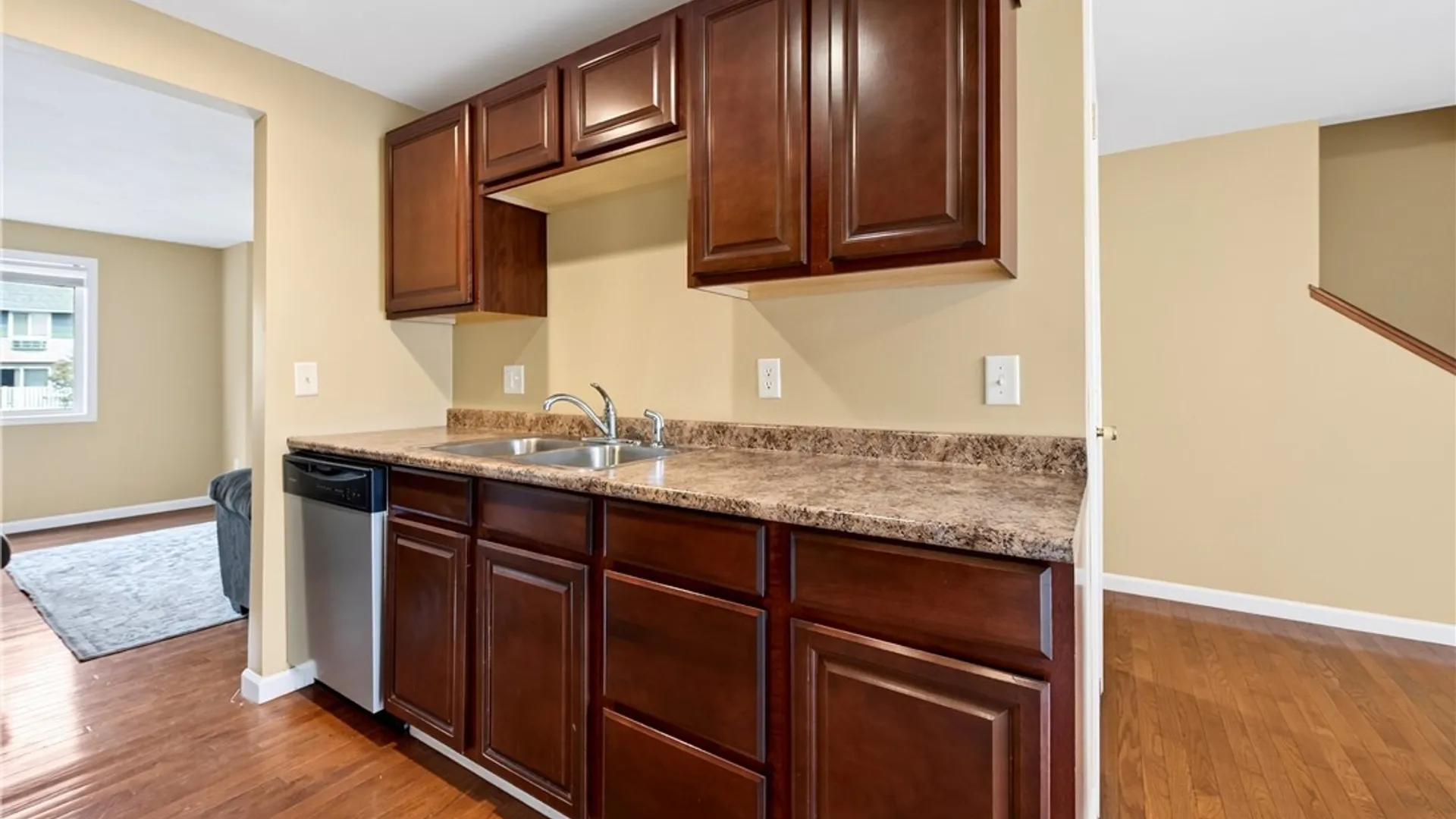 Property at 205-274 Robert Dr, Syracuse, NY 13210 15