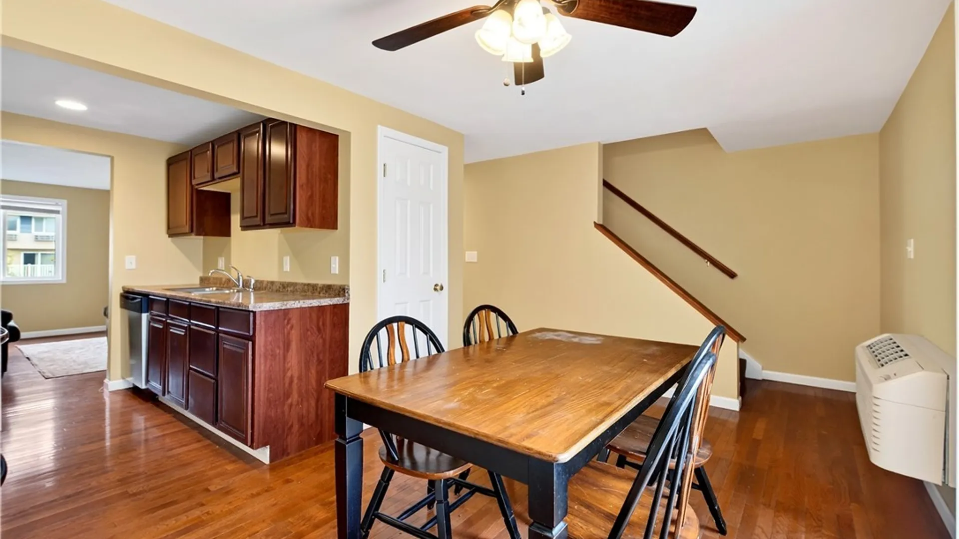 Property at 205-274 Robert Dr, Syracuse, NY 13210 19