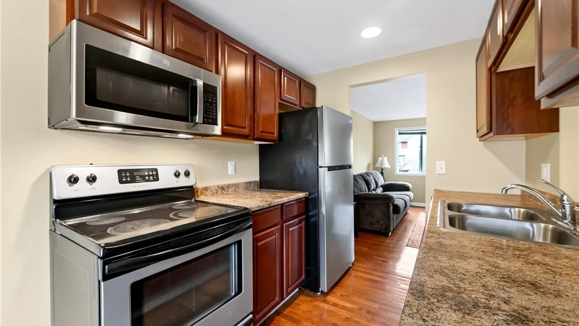 Property at 205-274 Robert Dr, Syracuse, NY 13210 15
