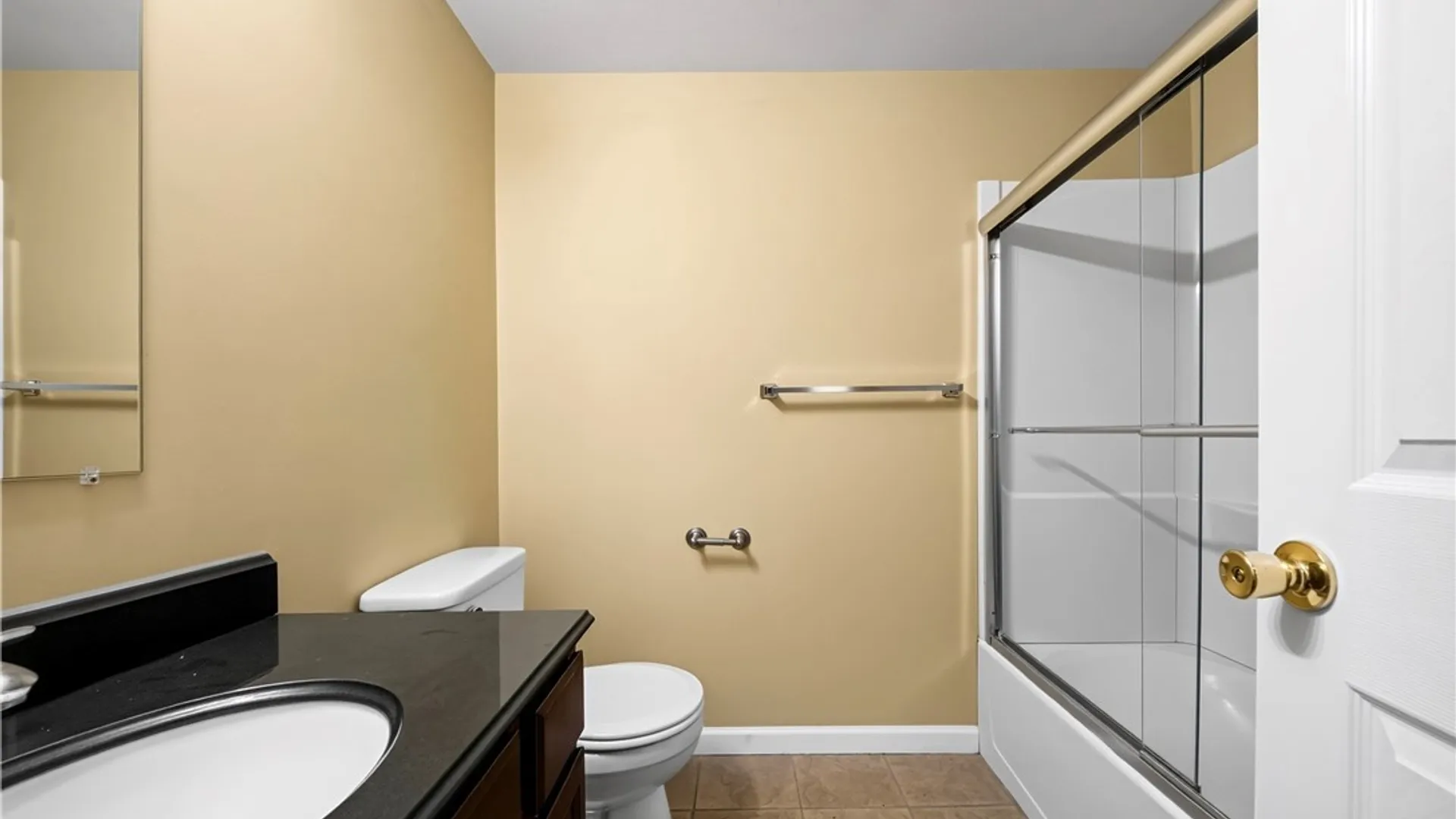 Property at 205-274 Robert Dr, Syracuse, NY 13210 33