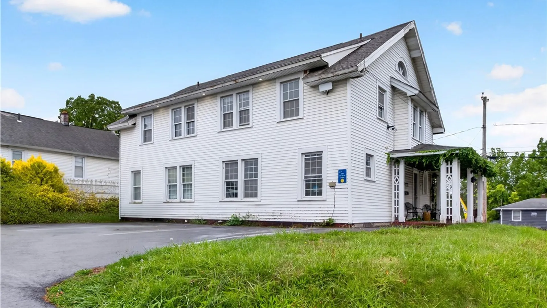 Property at 205-274 Robert Dr, Syracuse, NY 13210 40