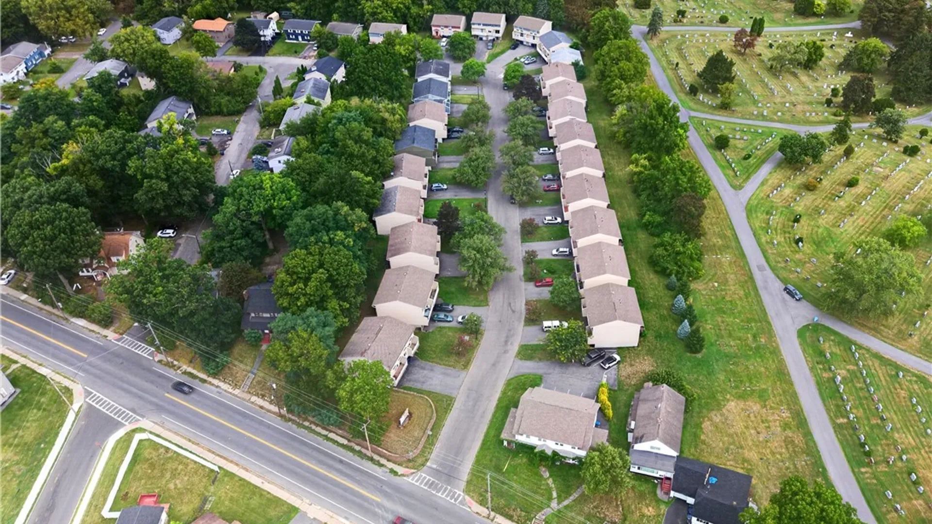 Property at 205-274 Robert Dr, Syracuse, NY 13210 41
