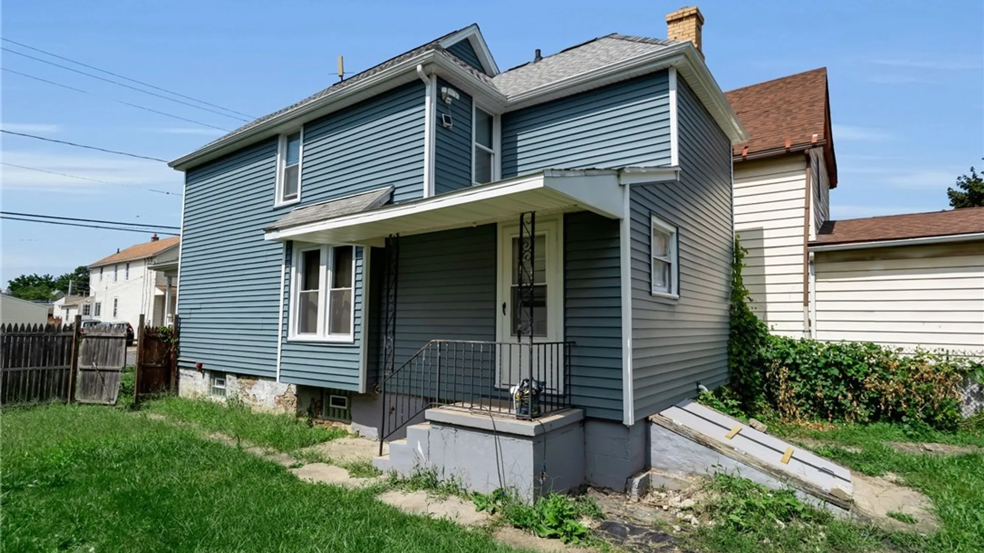 Property at 749 19th Street, Niagara Falls, NY 14301 4