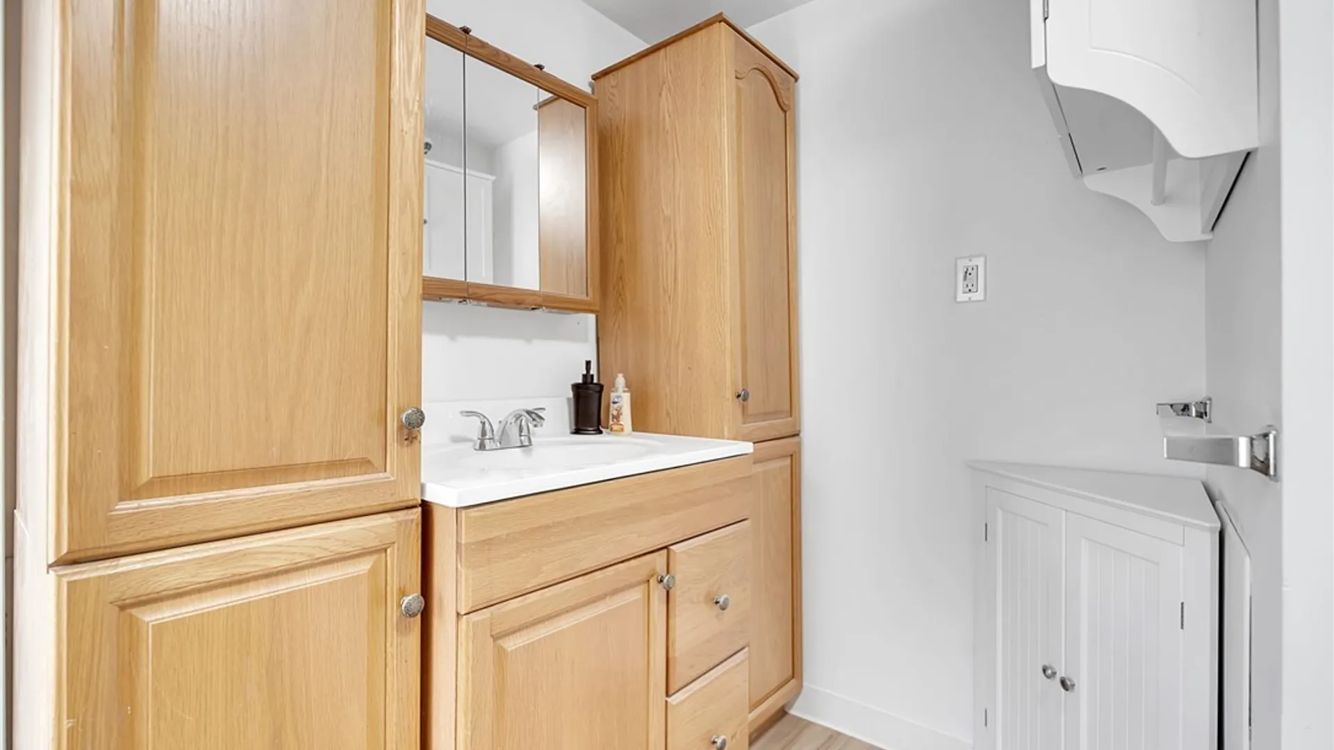 Property at 749 19th Street, Niagara Falls, NY 14301 24