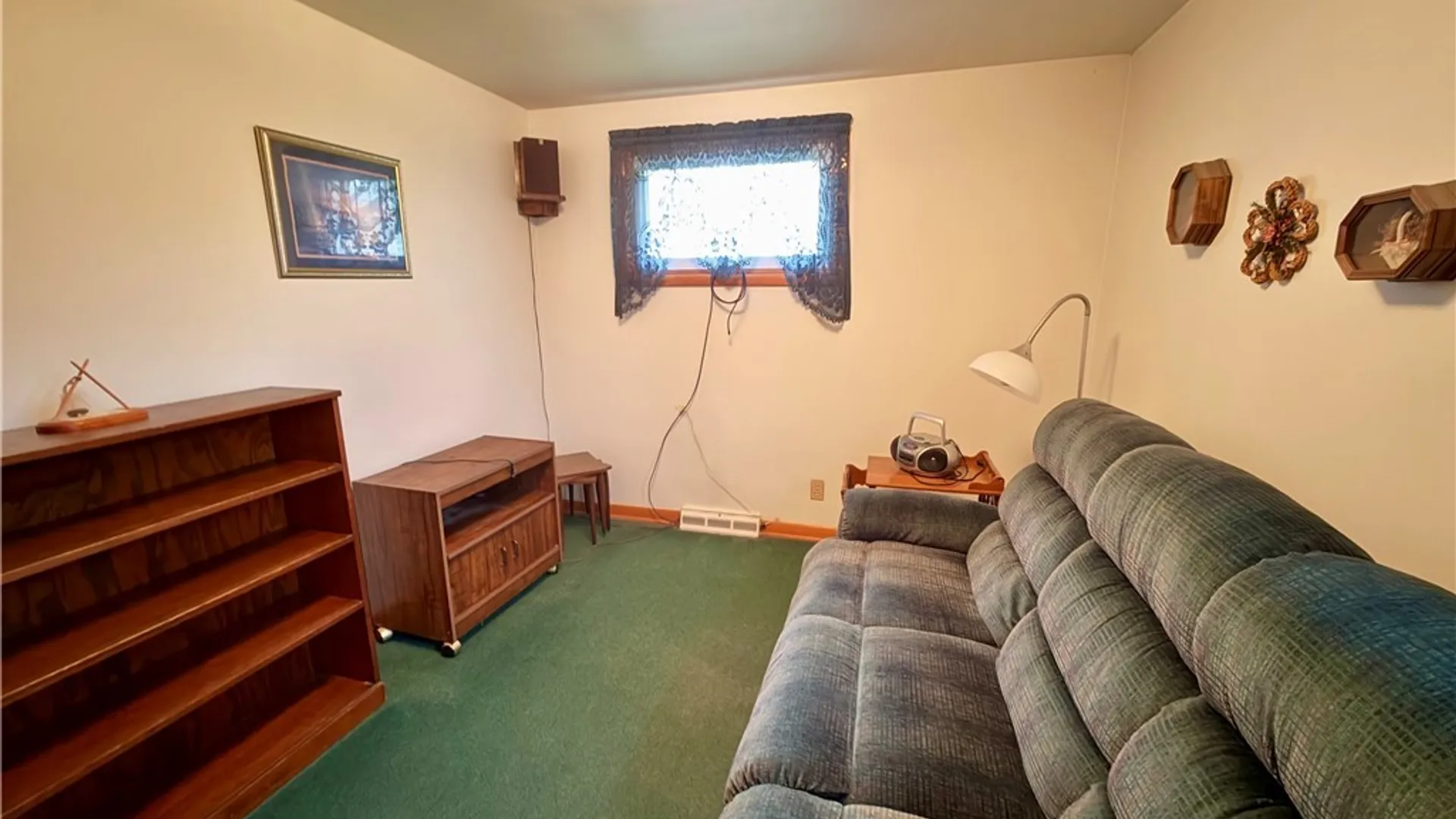 Property at 147 Maplegrove Ave, Tonawanda, NY 14150 22