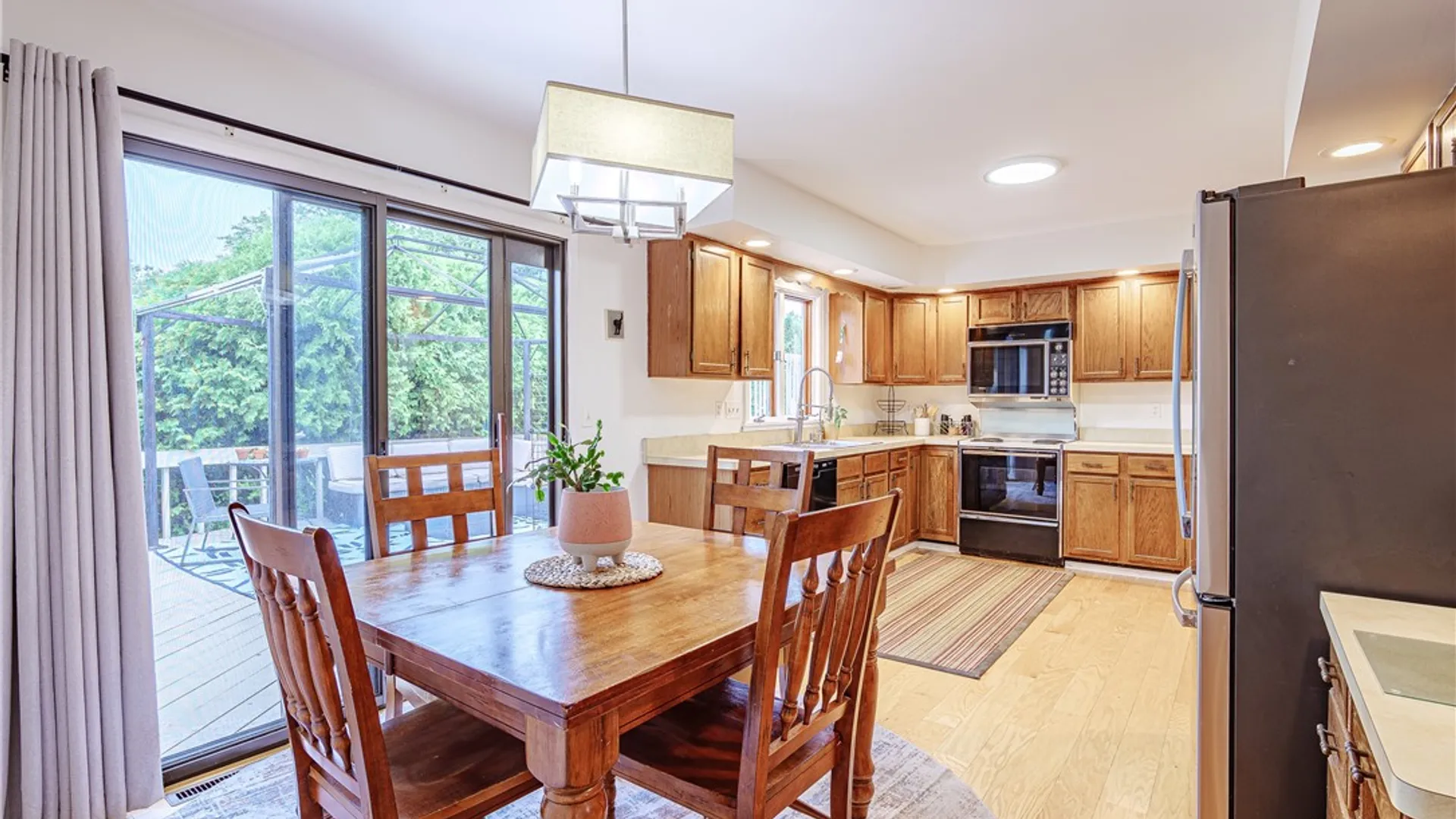 Property at 11 Pine Brook Circle, Penfield, NY 14526 17