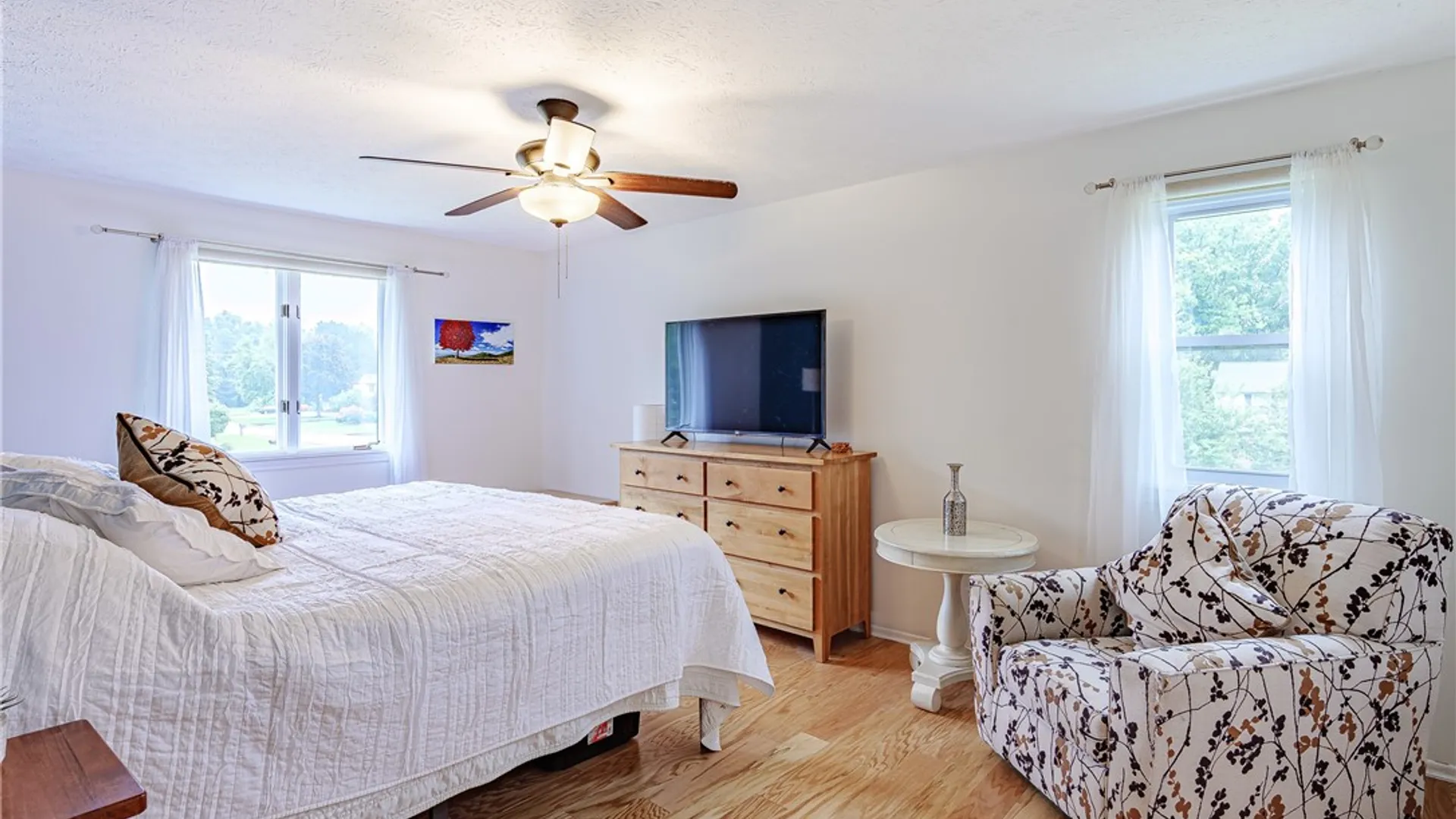 Property at 11 Pine Brook Circle, Penfield, NY 14526 29