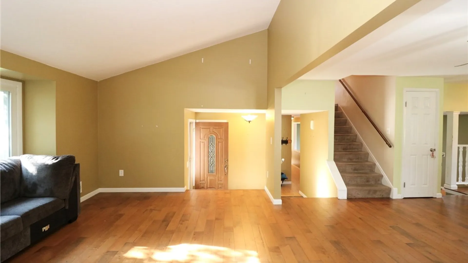 Property at 34 Woodshire Lane, Gates, NY 14606 13