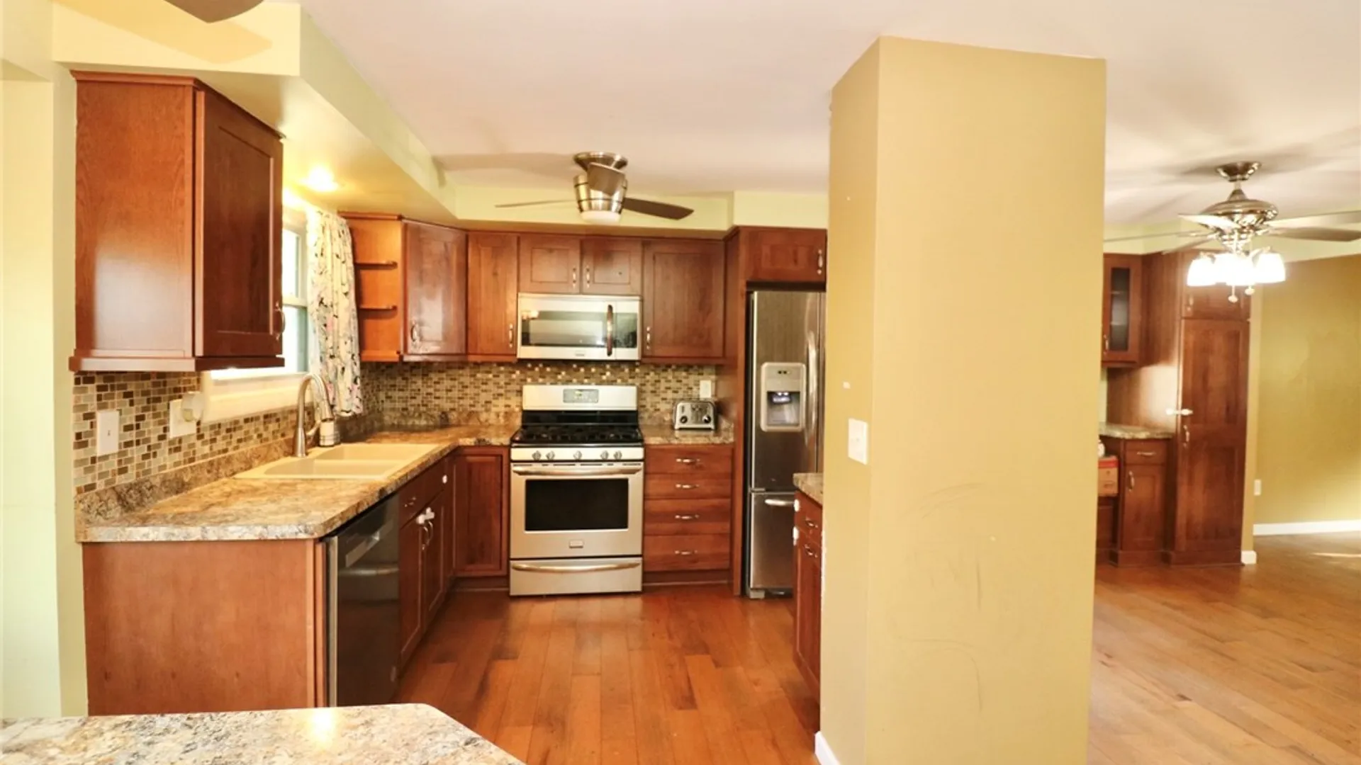 Property at 34 Woodshire Lane, Gates, NY 14606 5