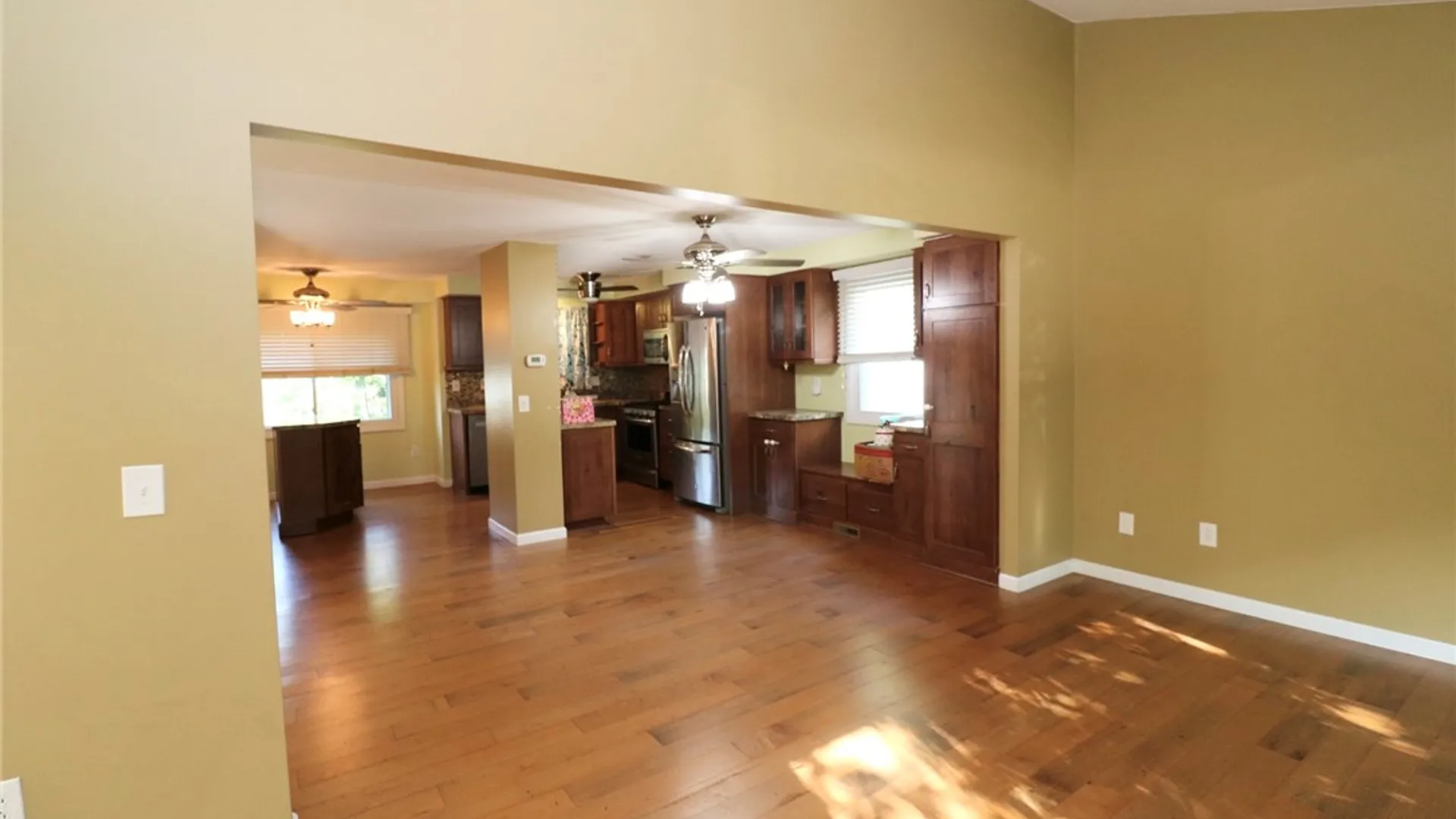 Property at 34 Woodshire Lane, Gates, NY 14606 8