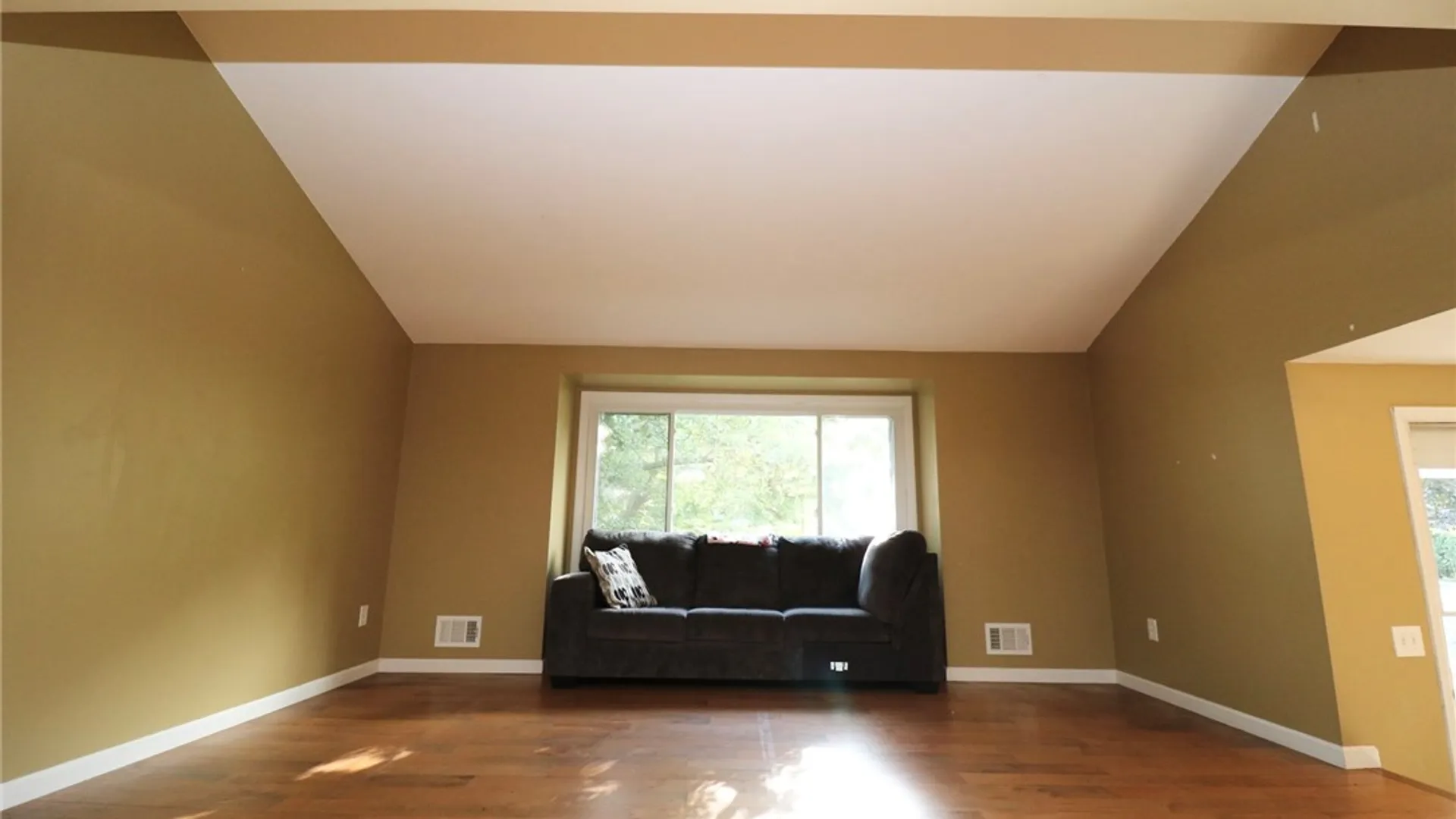 Property at 34 Woodshire Lane, Gates, NY 14606 11