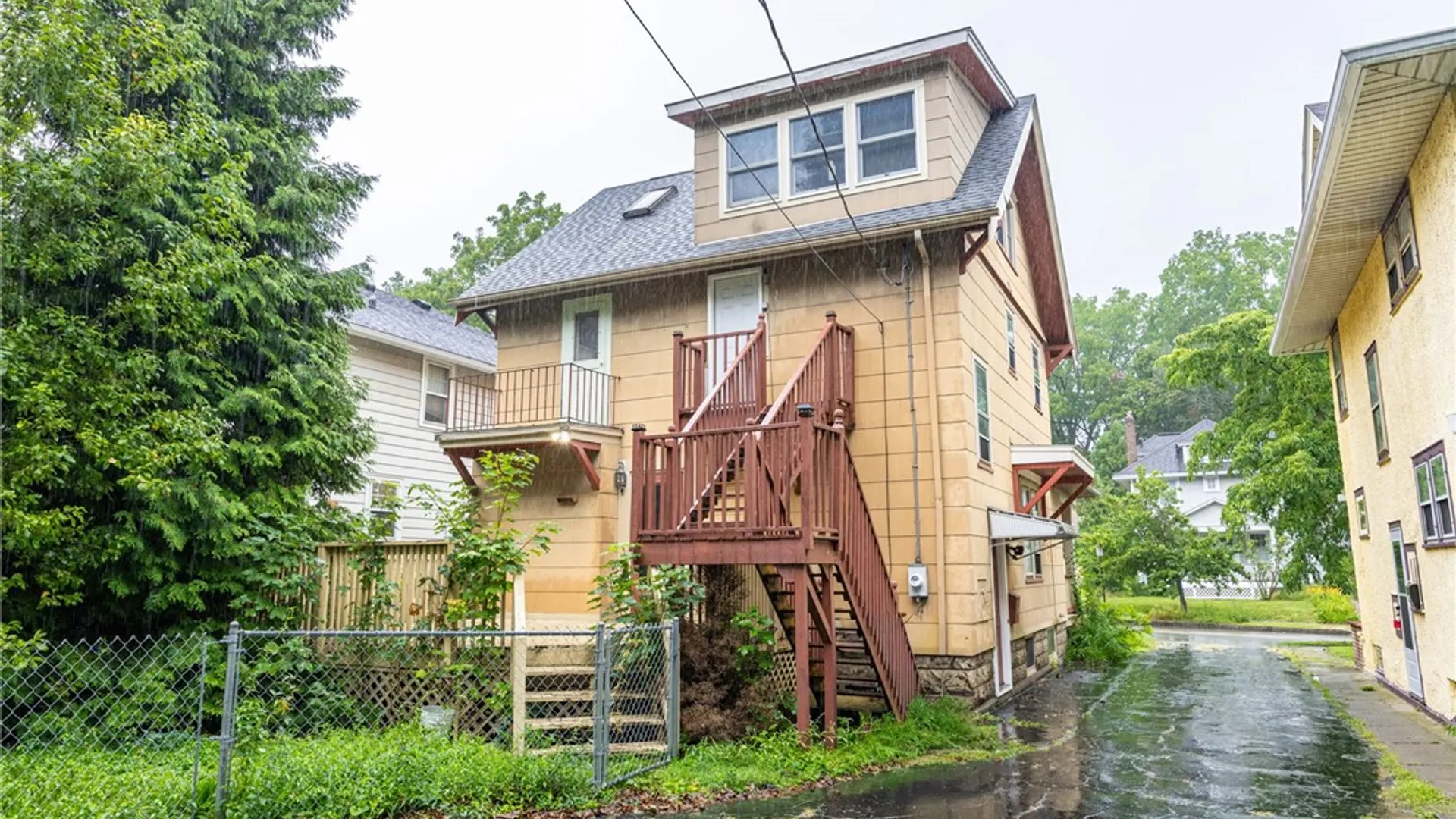 Property at 29 Highland Avenue, Rochester, NY 14620 37
