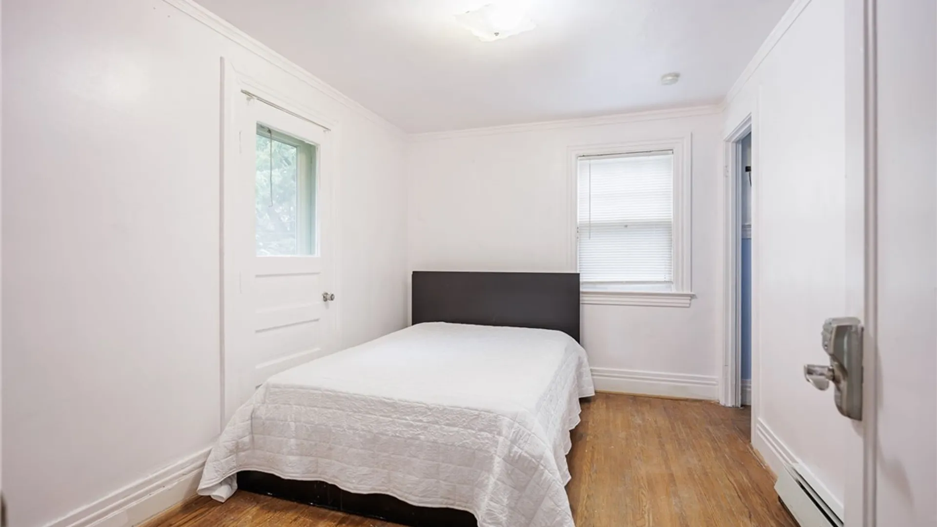 Property at 29 Highland Avenue, Rochester, NY 14620 17