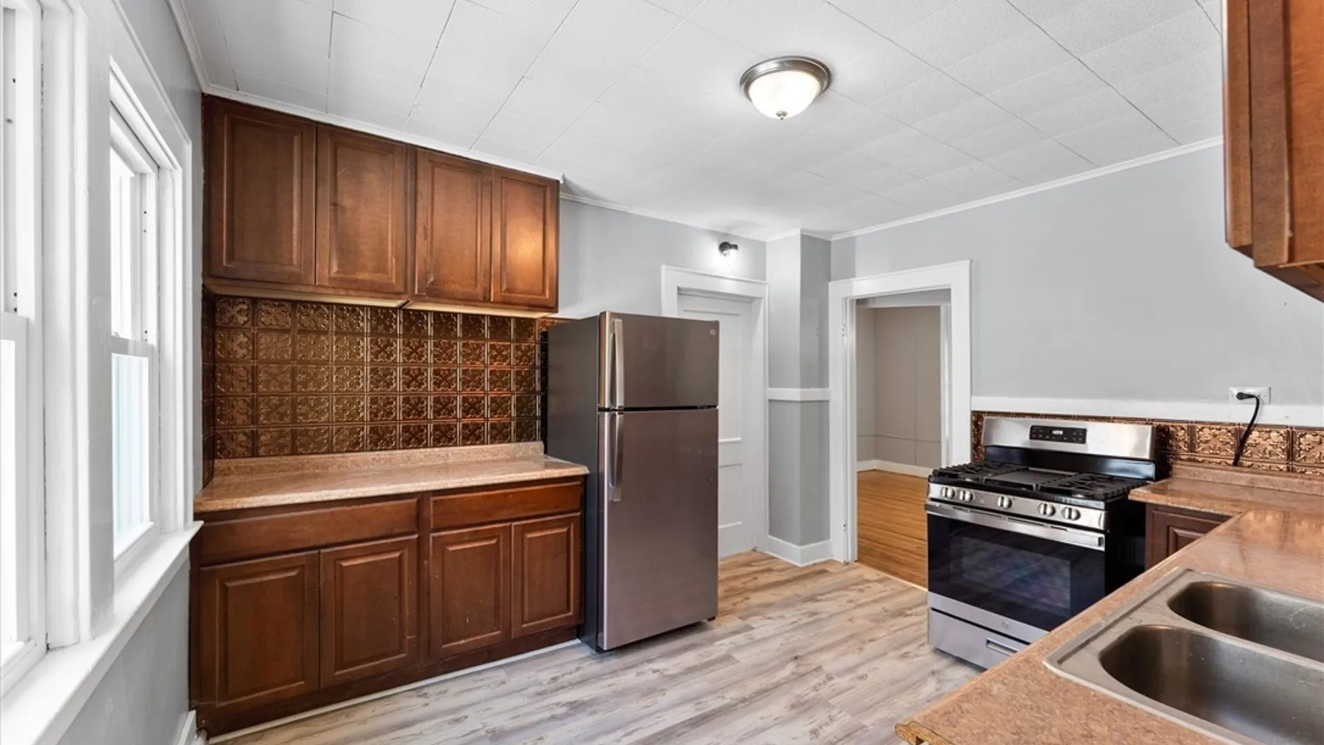 Property at 141 Cumberland Avenue, Syracuse, NY 13210 11