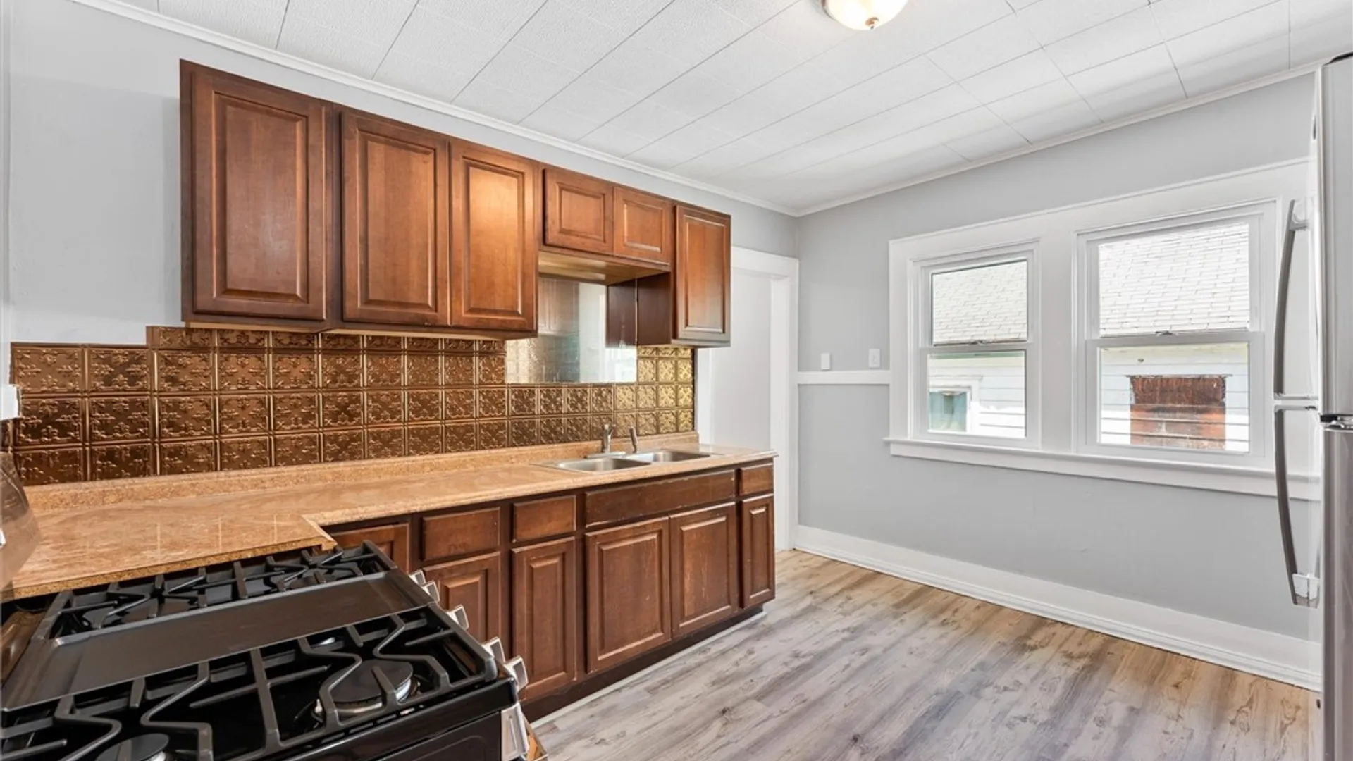 Property at 141 Cumberland Avenue, Syracuse, NY 13210 14