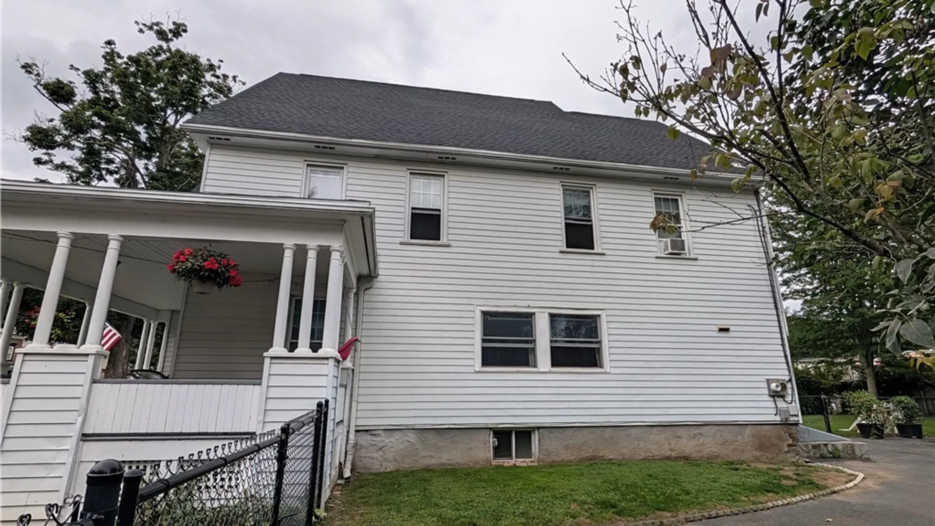 Property at 44 Genesee Street, Warsaw, NY 14569 3