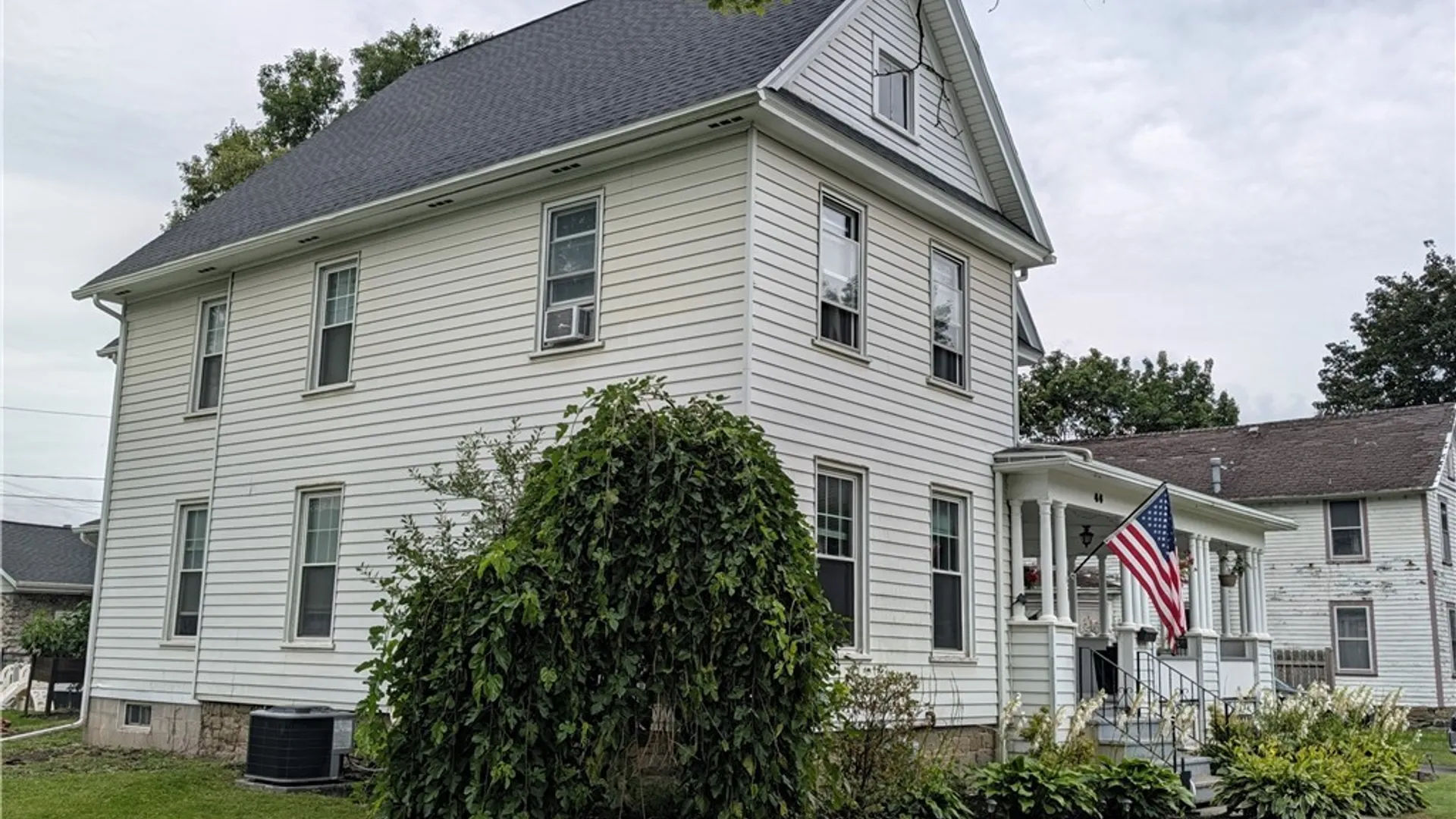 Property at 44 Genesee Street, Warsaw, NY 14569 7
