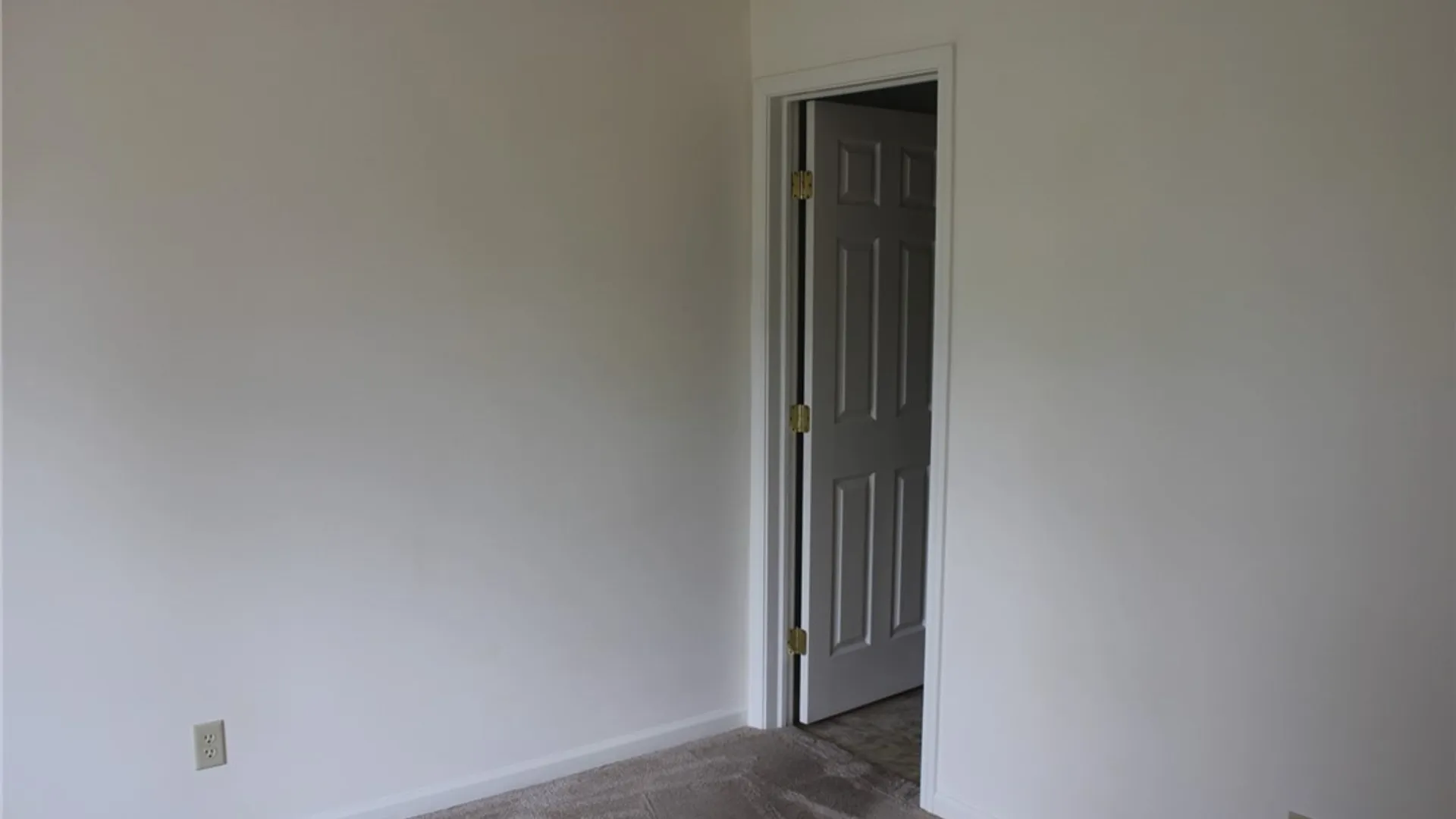Property at 413 Hawley Drive, Canandaigua City, NY 14424 27